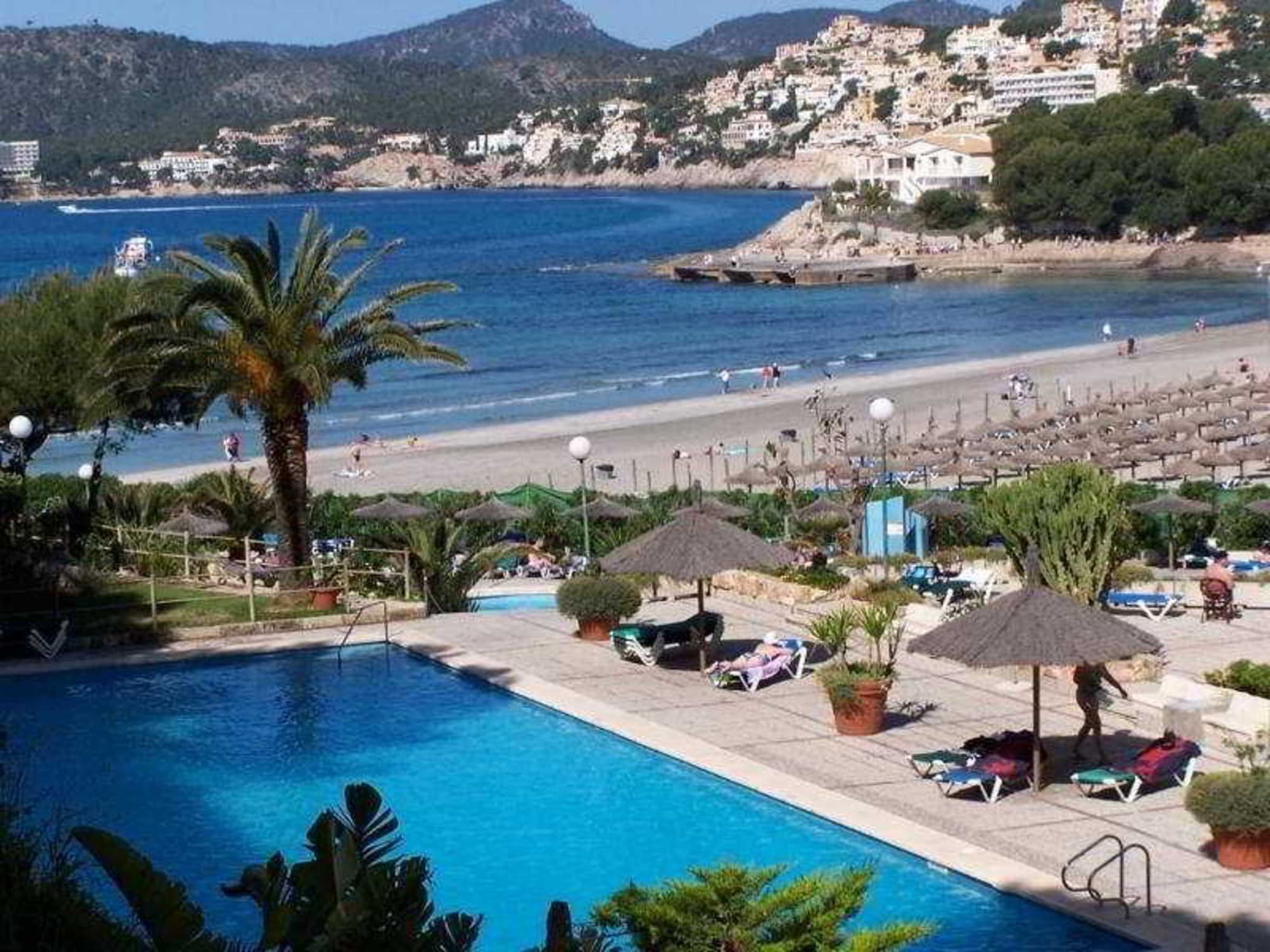 Beverly Playa