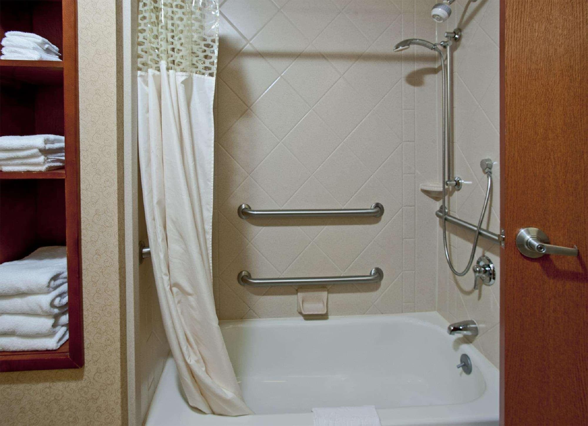 Hampton Inn & Suites Rockland