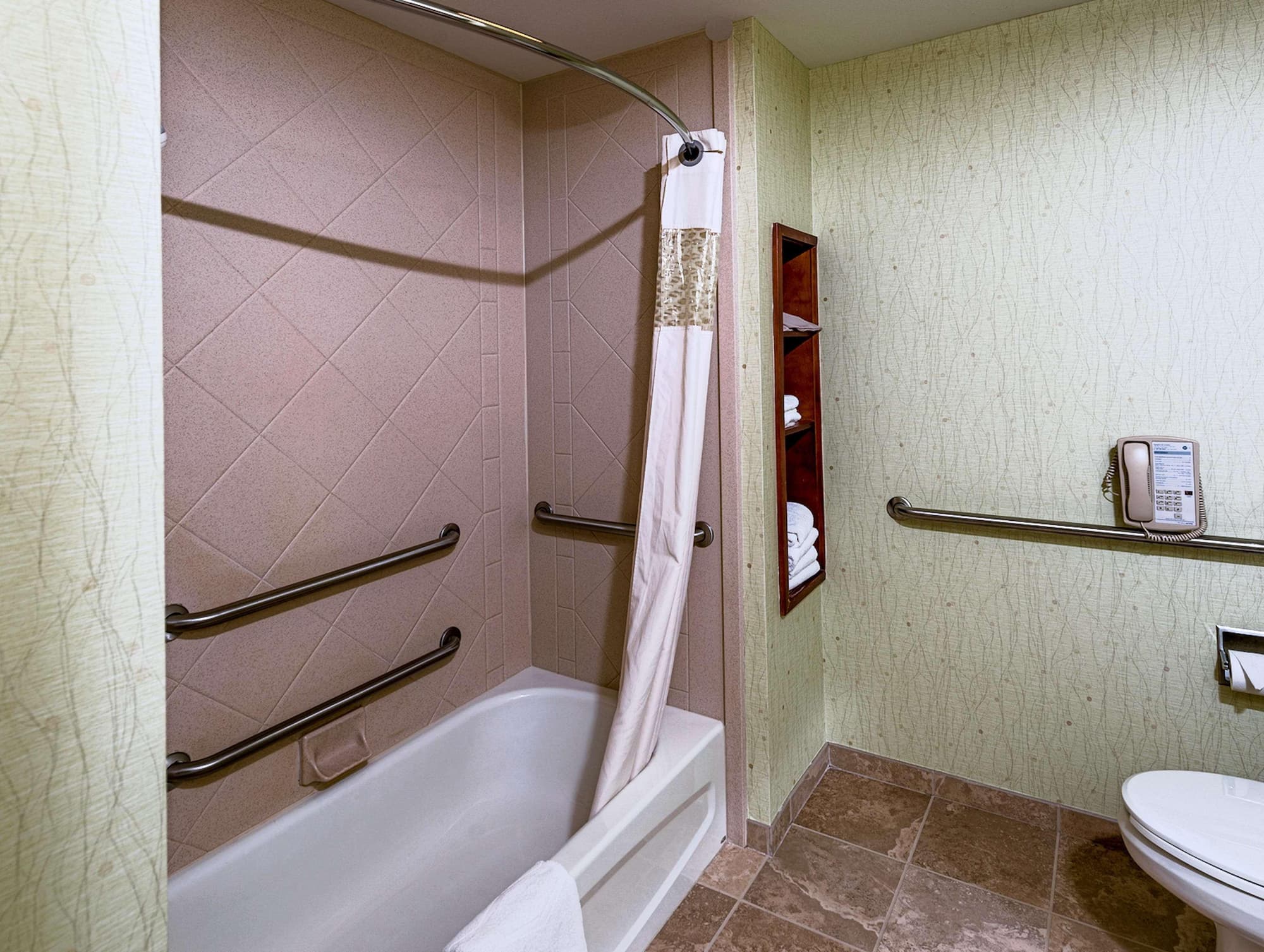 Hampton Inn & Suites Rockland