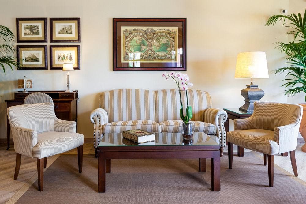 Apartamentos Ambassador, Lobby