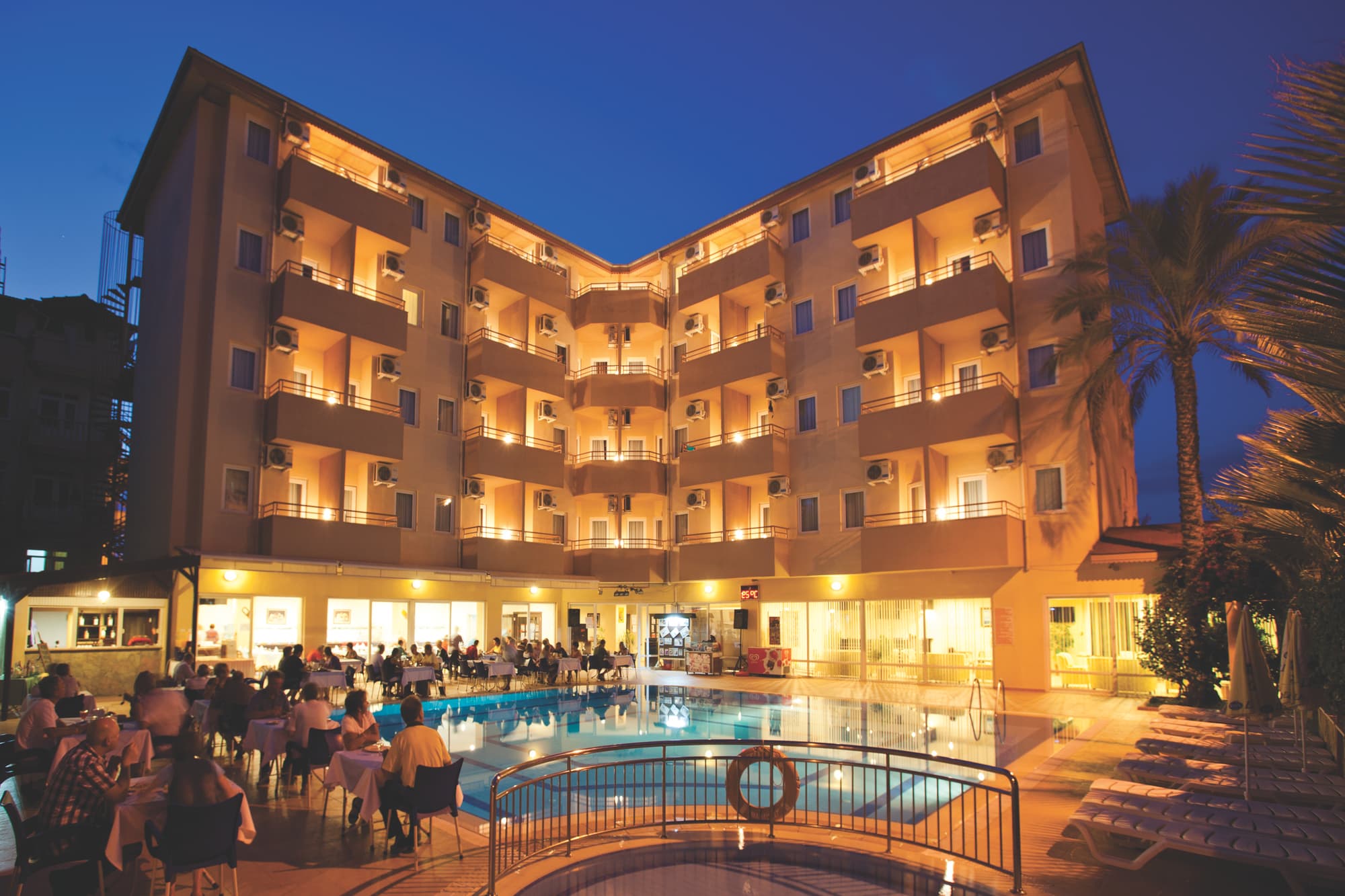 Helios Hotel