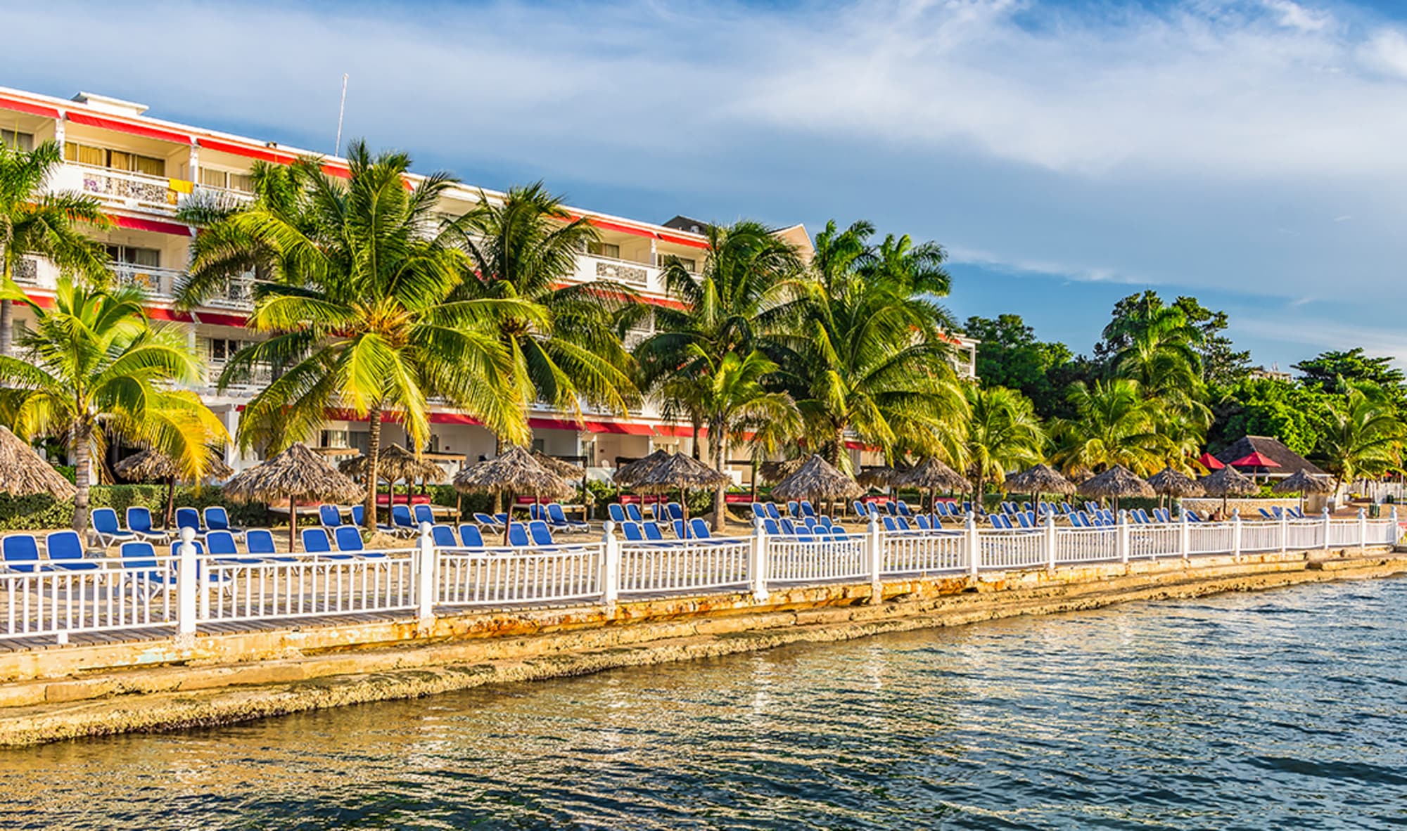 Grand Decameron Montego Beach, A Trademark All Inc