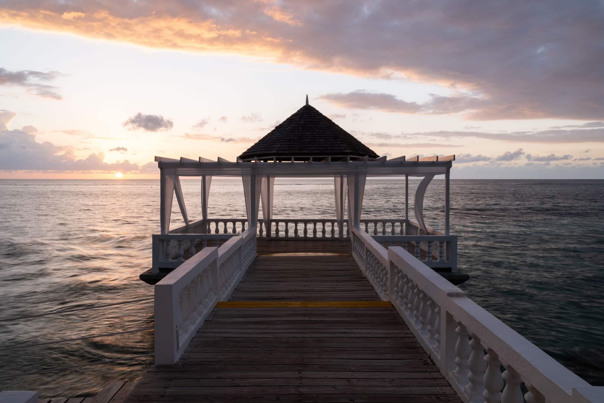 Grand Decameron Montego Beach, A Trademark All Inc