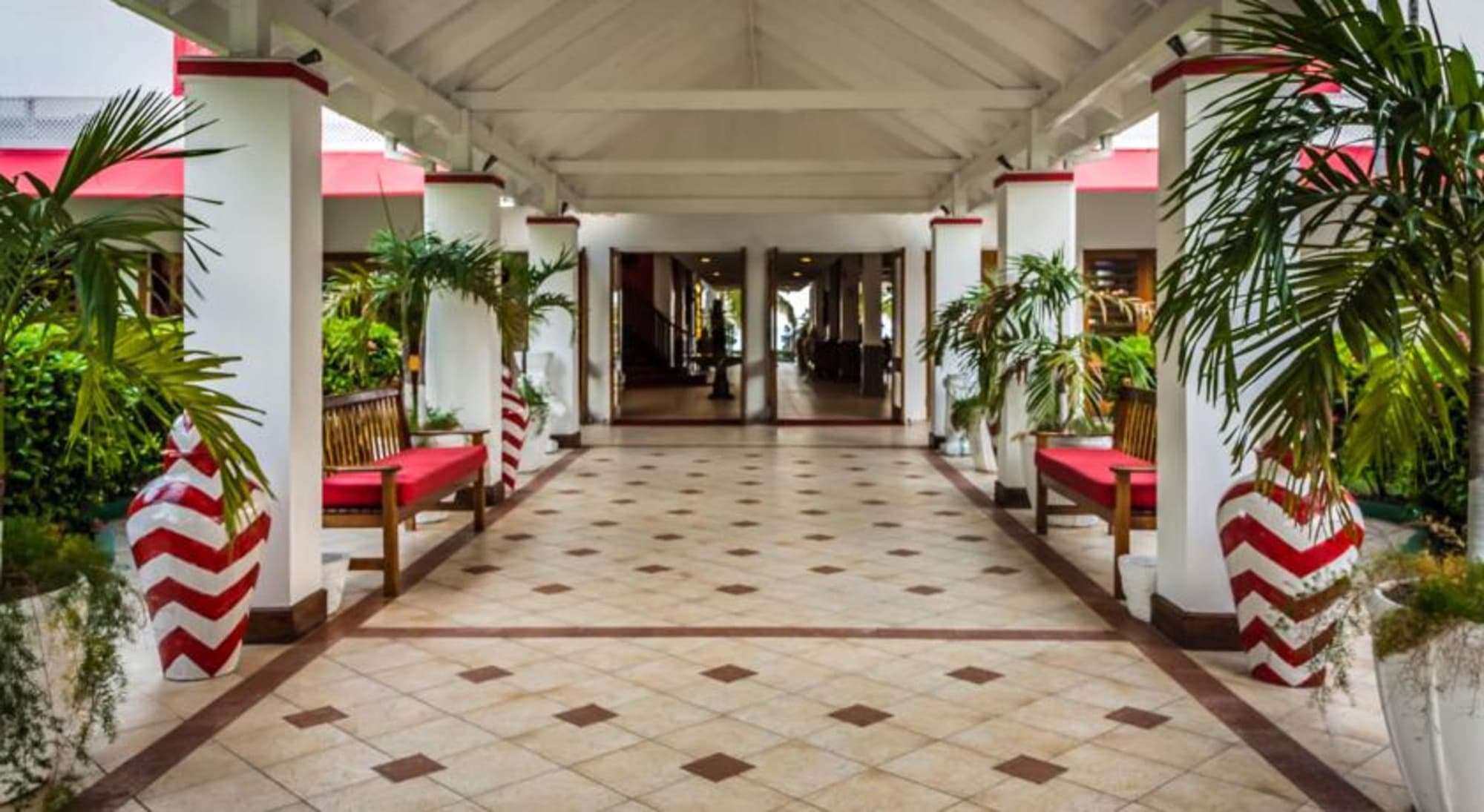 Grand Decameron Montego Beach, A Trademark All Inc