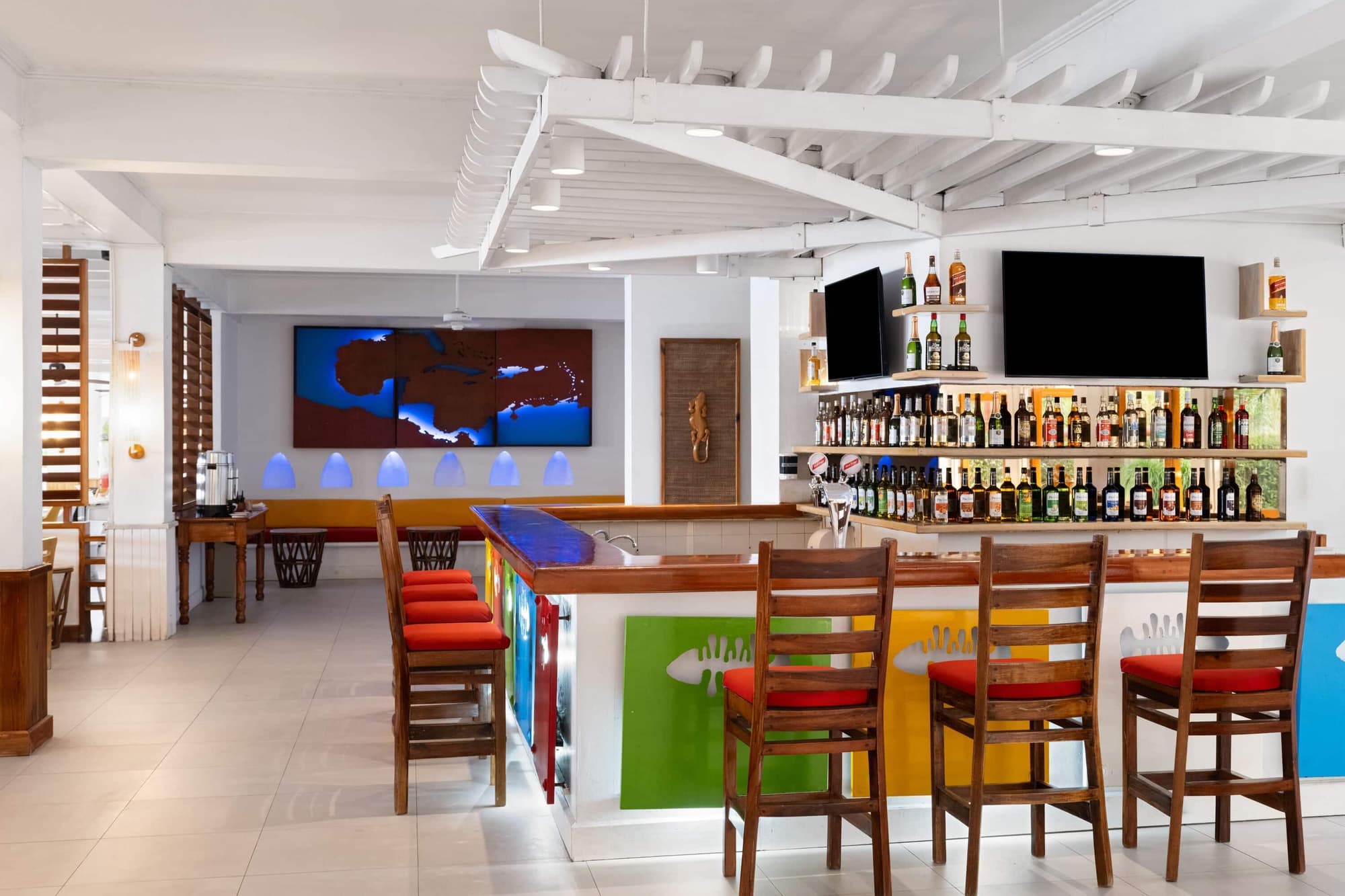 Grand Decameron Montego Beach, A Trademark All Inc