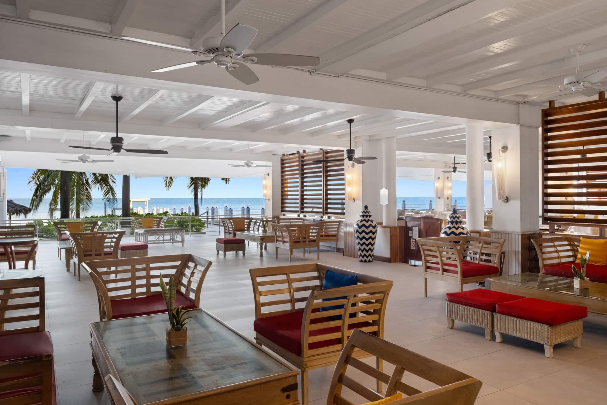 Grand Decameron Montego Beach, A Trademark All Inc