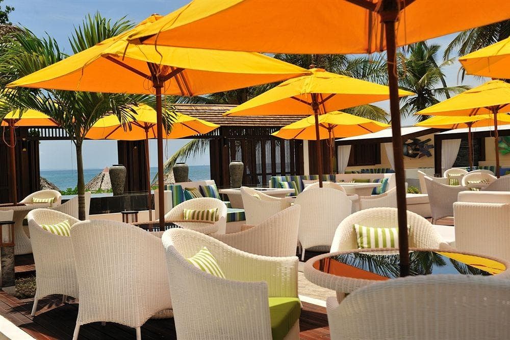 Royal Beach Hotel & Spa