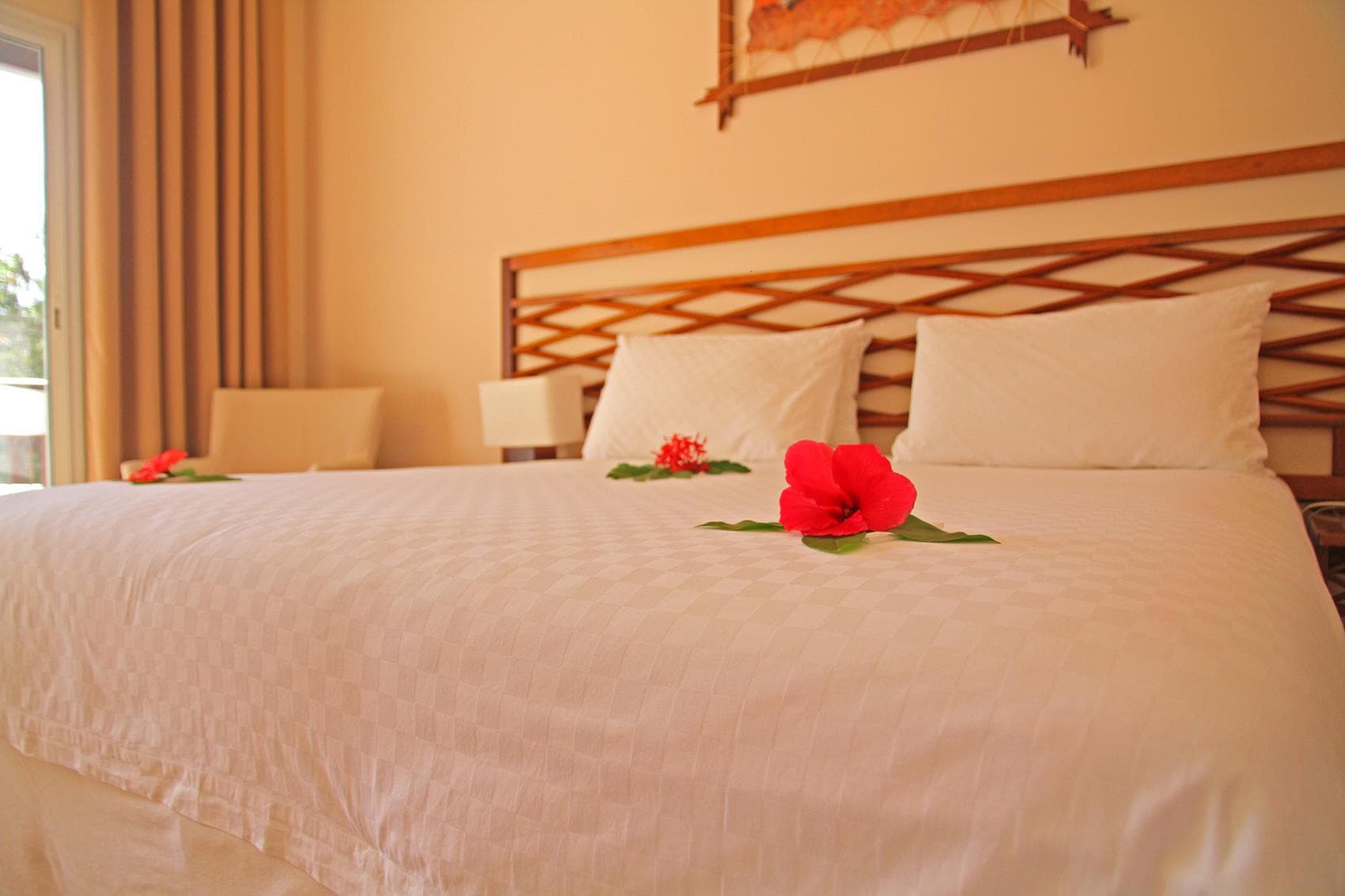 Royal Beach Hotel & Spa