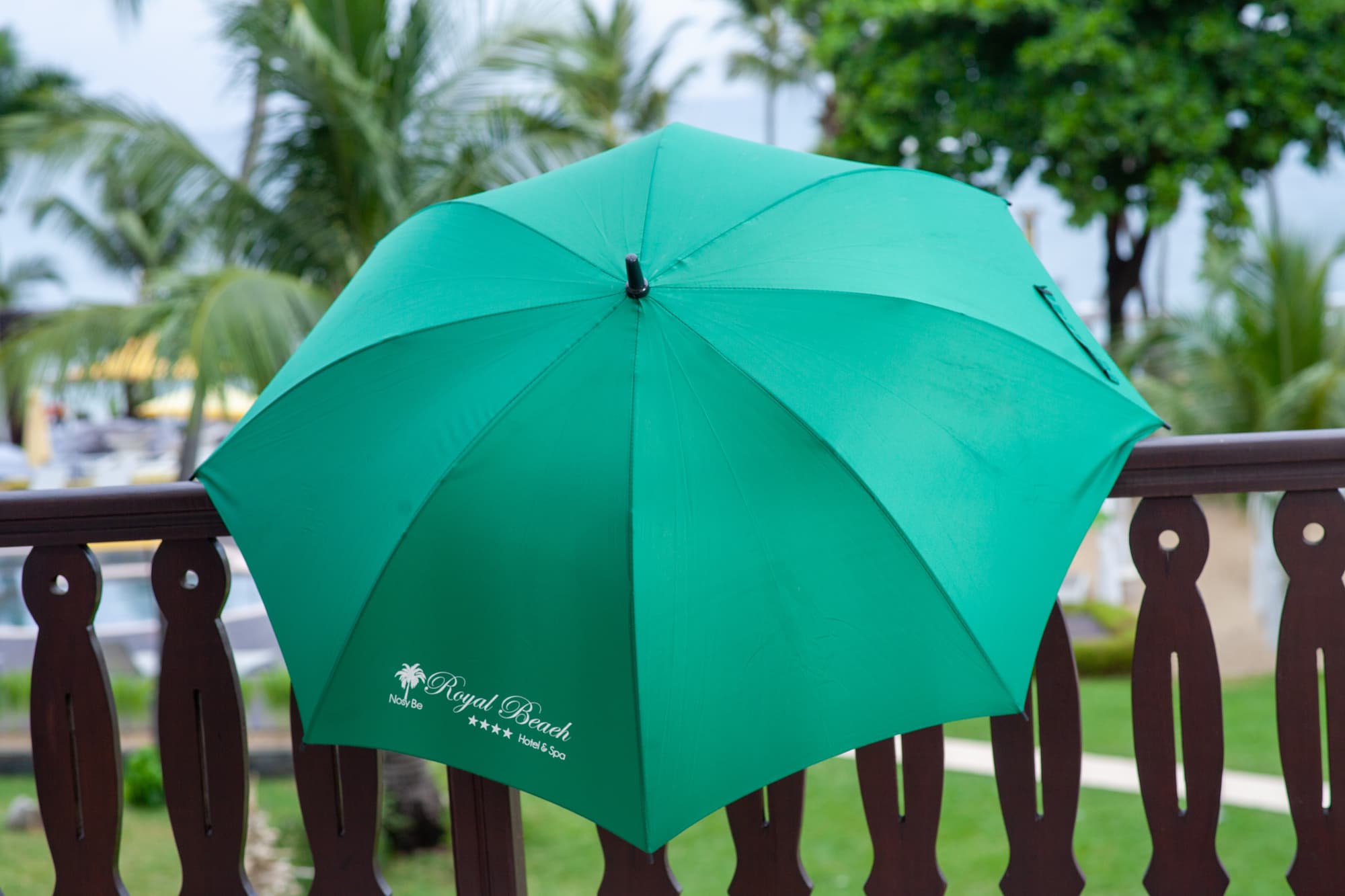 Royal Beach Hotel & Spa