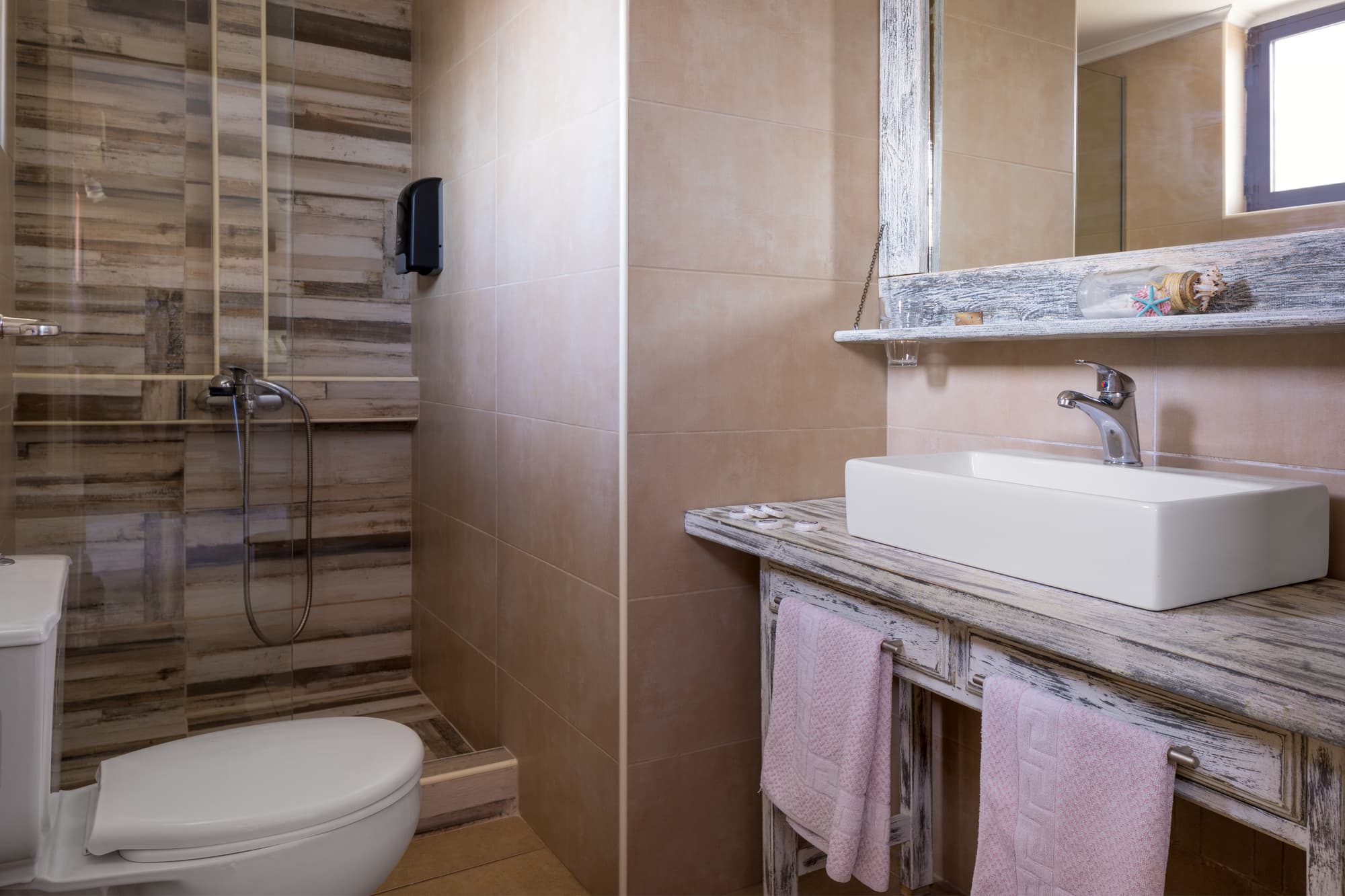 Nireas Hotel, General view