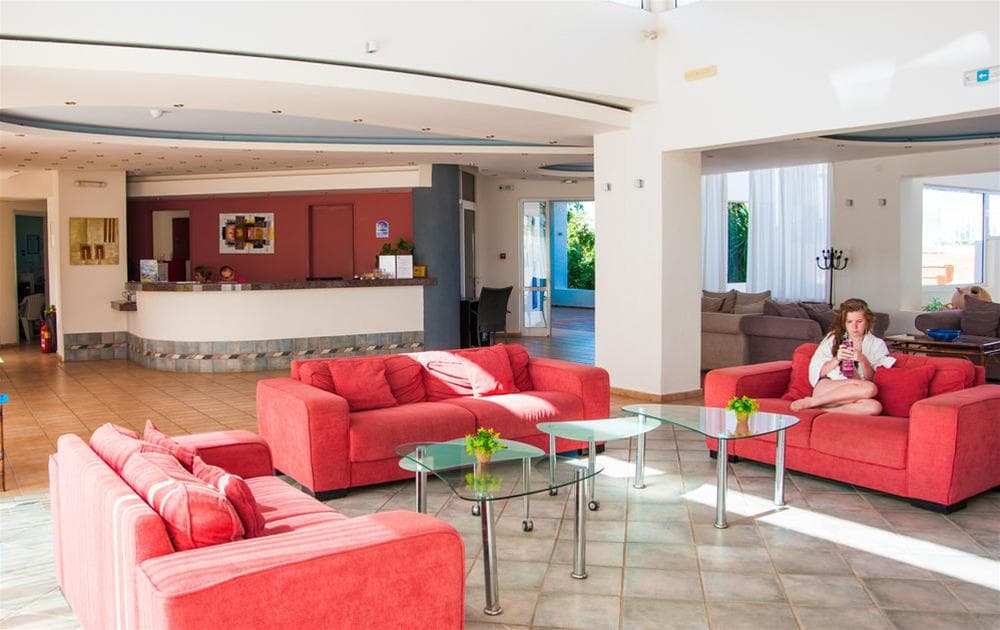 Sunshine Village - Hotel , Lobby