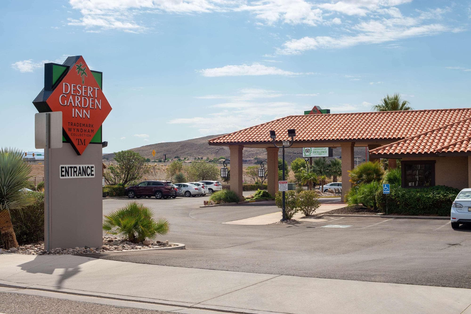 Desert Garden Inn, A Trademark Collection Hotel