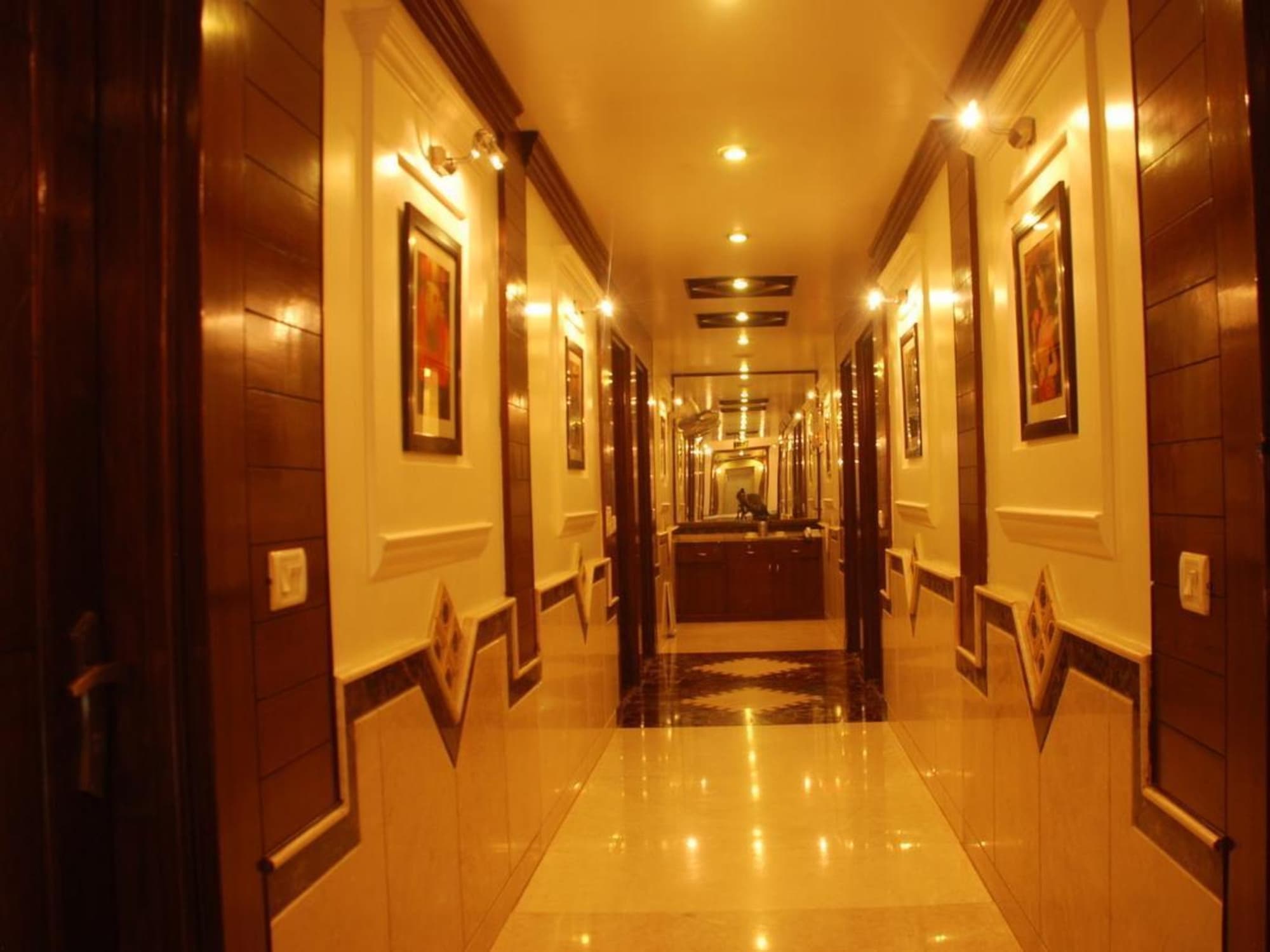 Shipra International Delhi