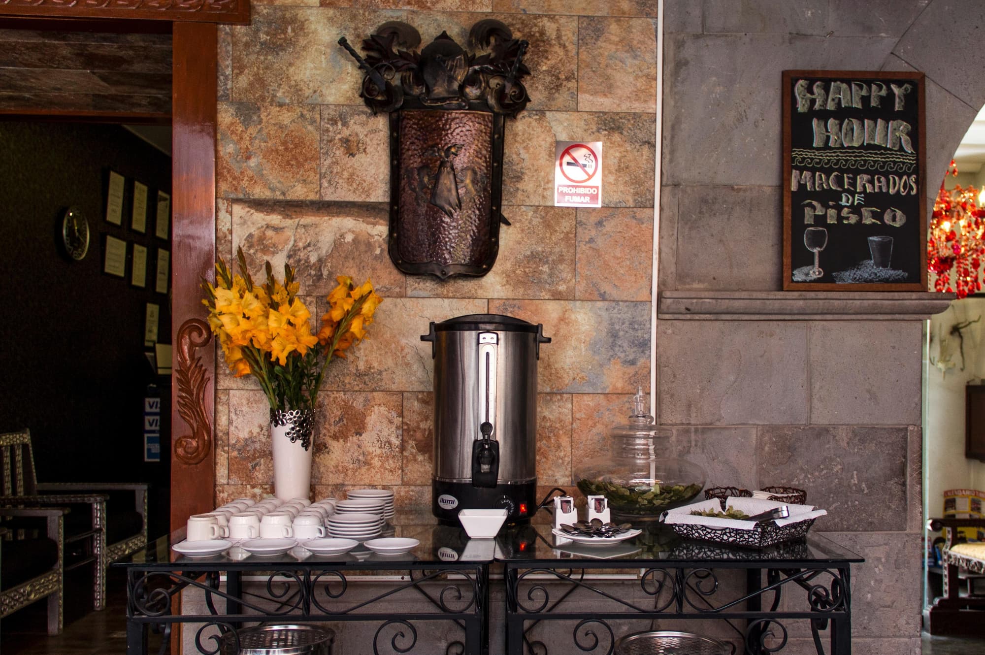 San Francisco Plaza Hotel, Lobby