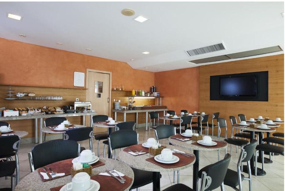 Pier Vitoria Hotel