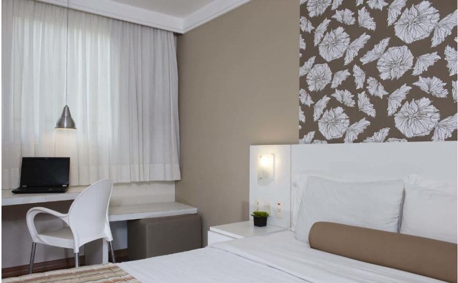Pier Vitoria Hotel