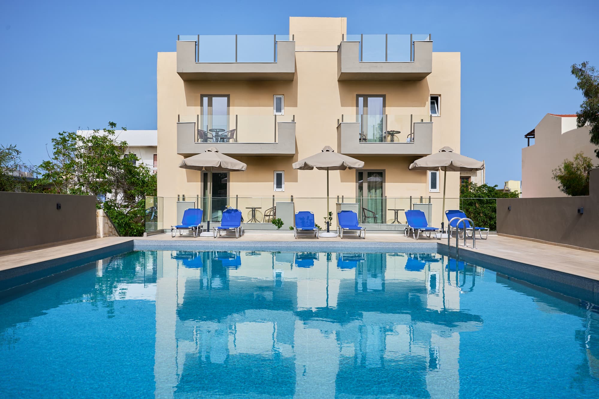 Acropolis Apartments