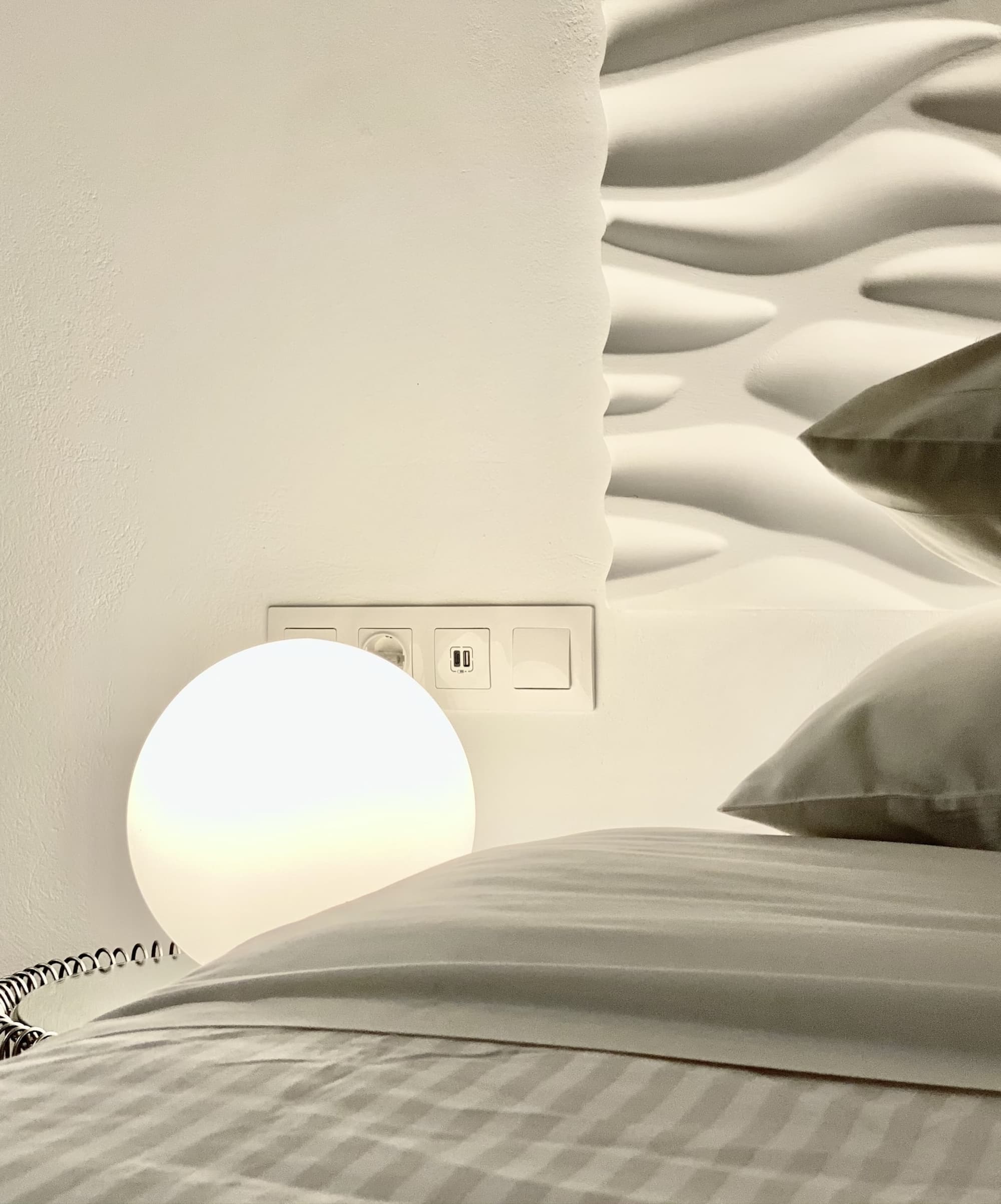 Bruskos Hotel & Suites