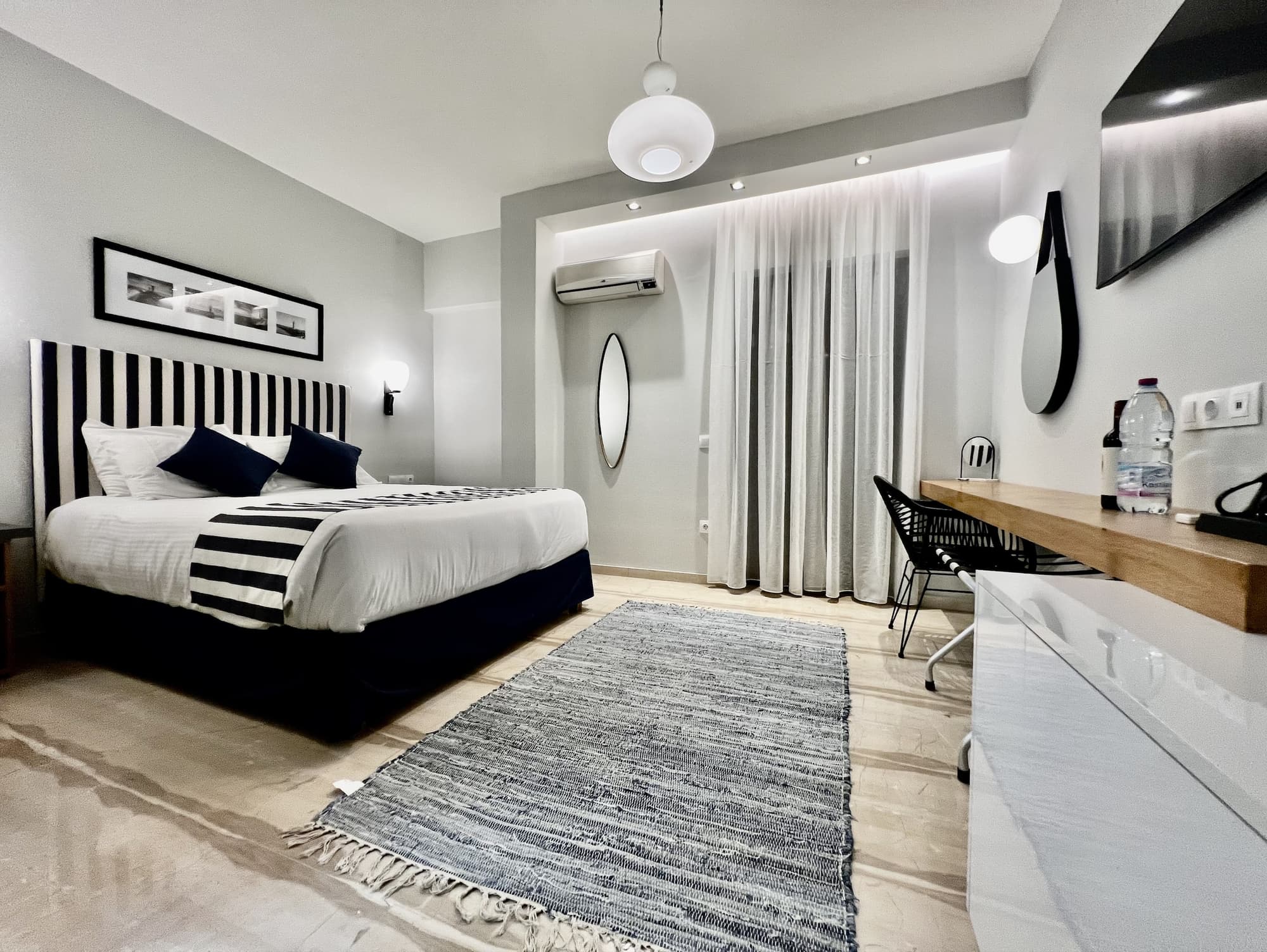 Bruskos Hotel & Suites