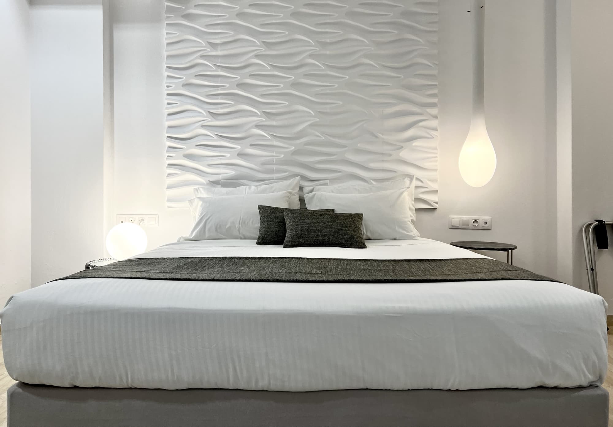 Bruskos Hotel & Suites