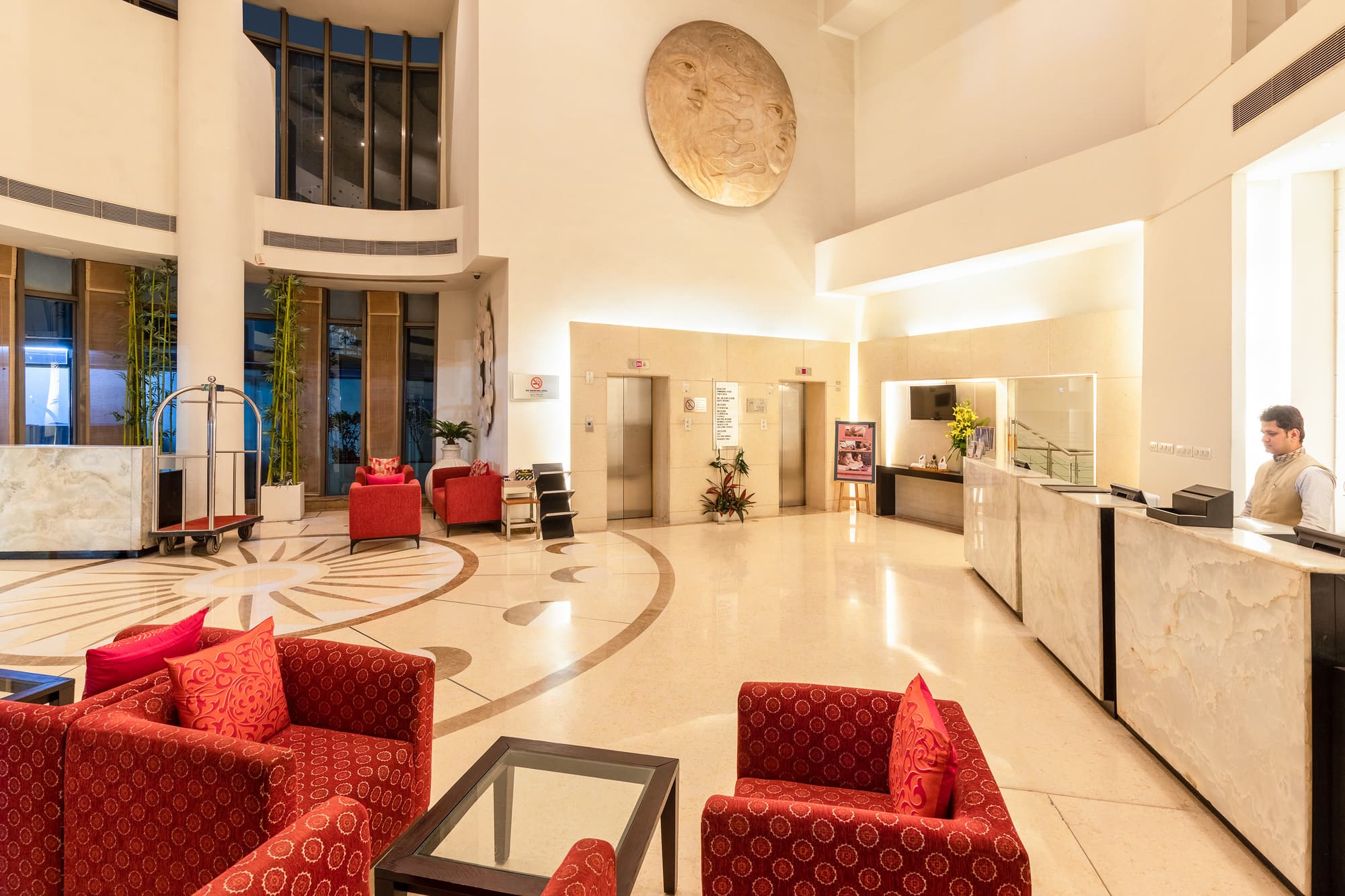 Sunday Hotel Jaipur