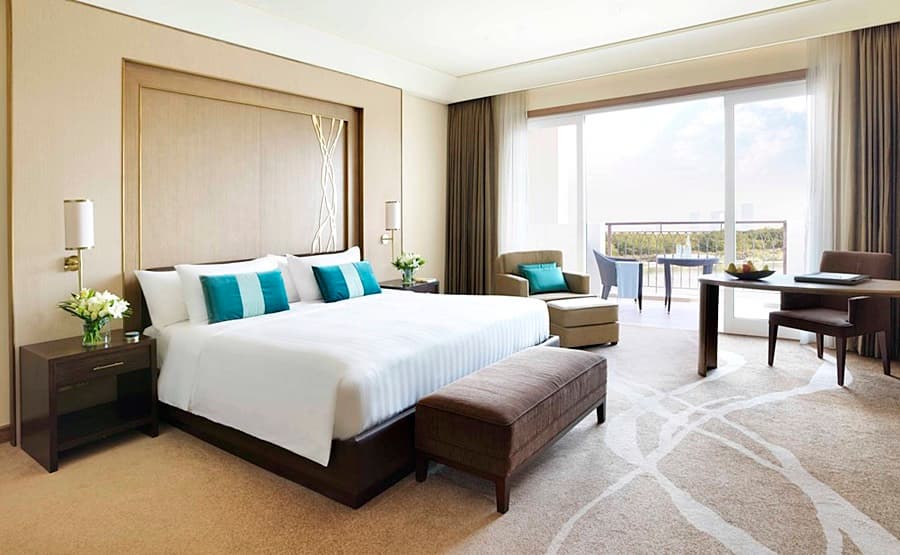 The Mangroves Abu Dhabi, LXR Hotels & Resorts