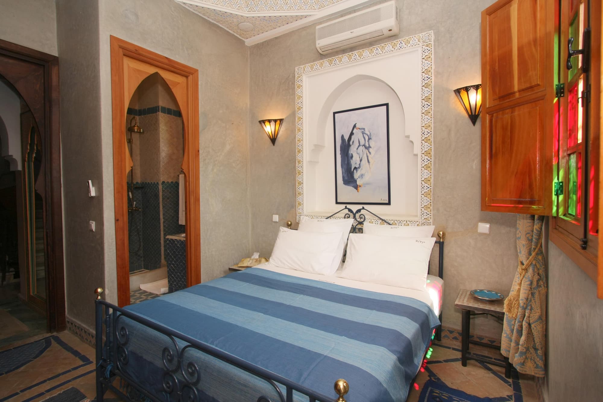 Riad Mazal, Room