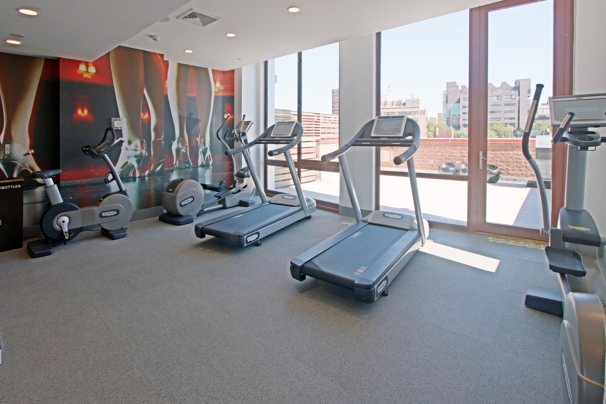 Hotel Indigo Brooklyn ( Closed), Sports and Entertainment