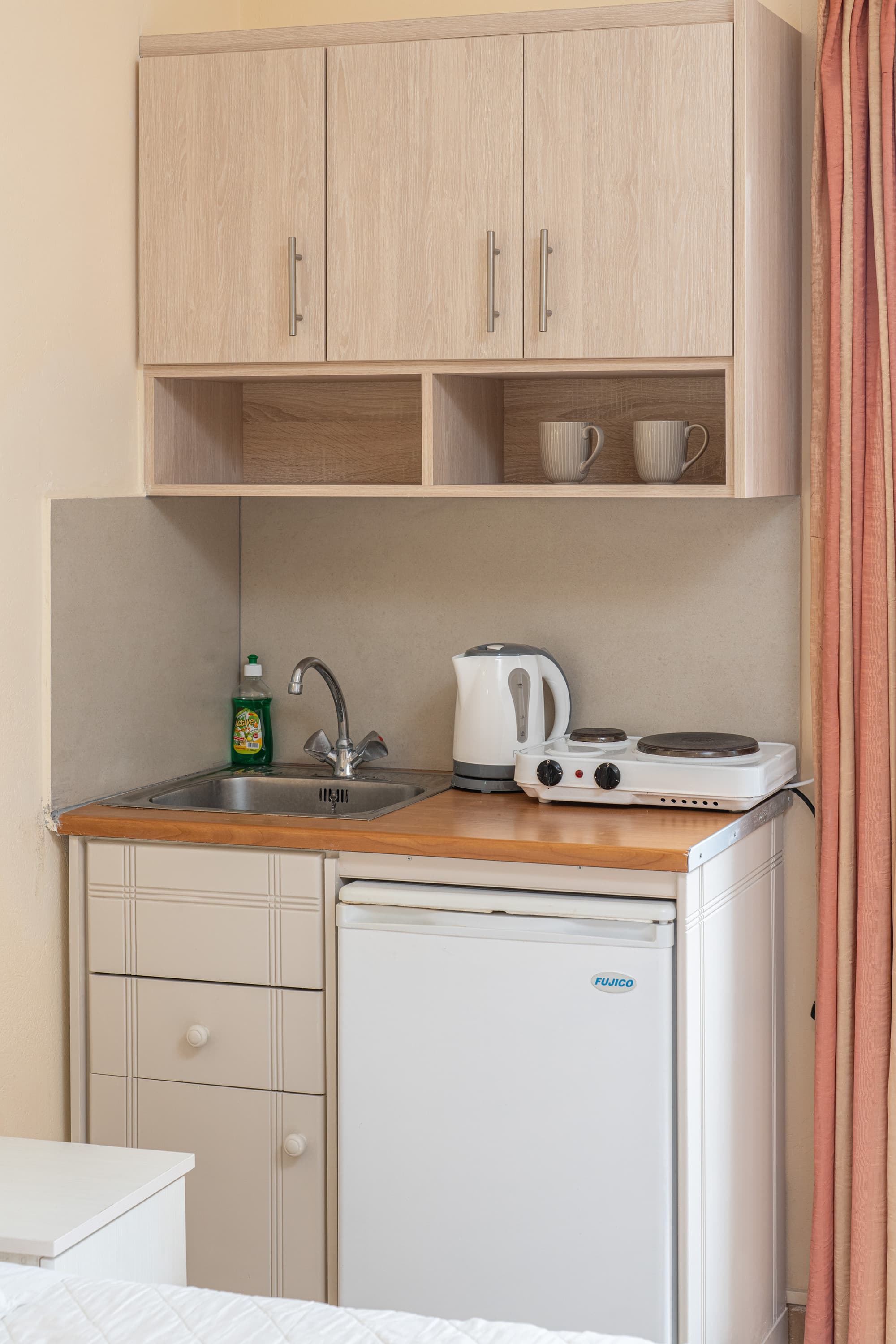 Dionysios Studios & Apartments