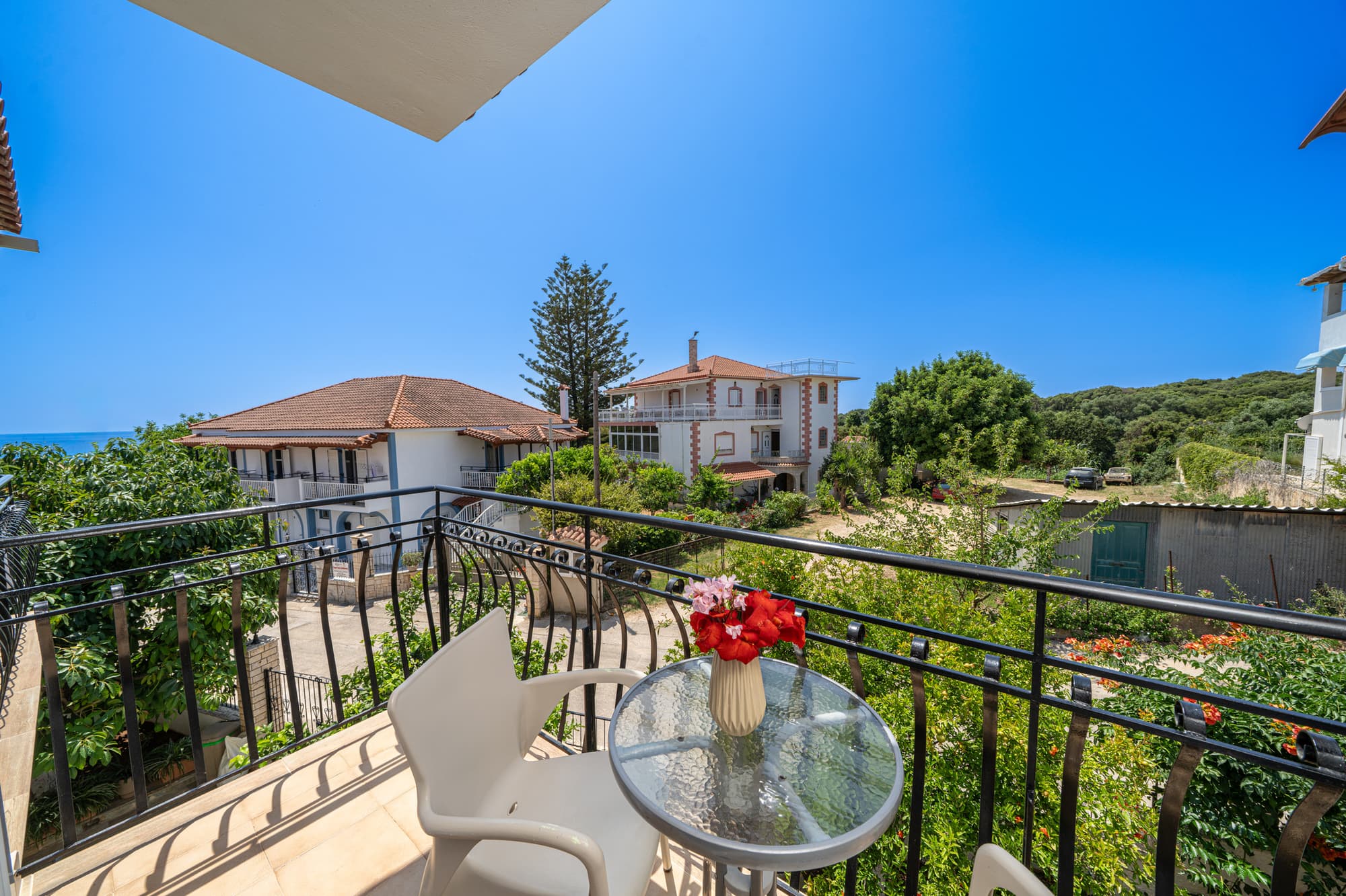 Dionysios Studios & Apartments