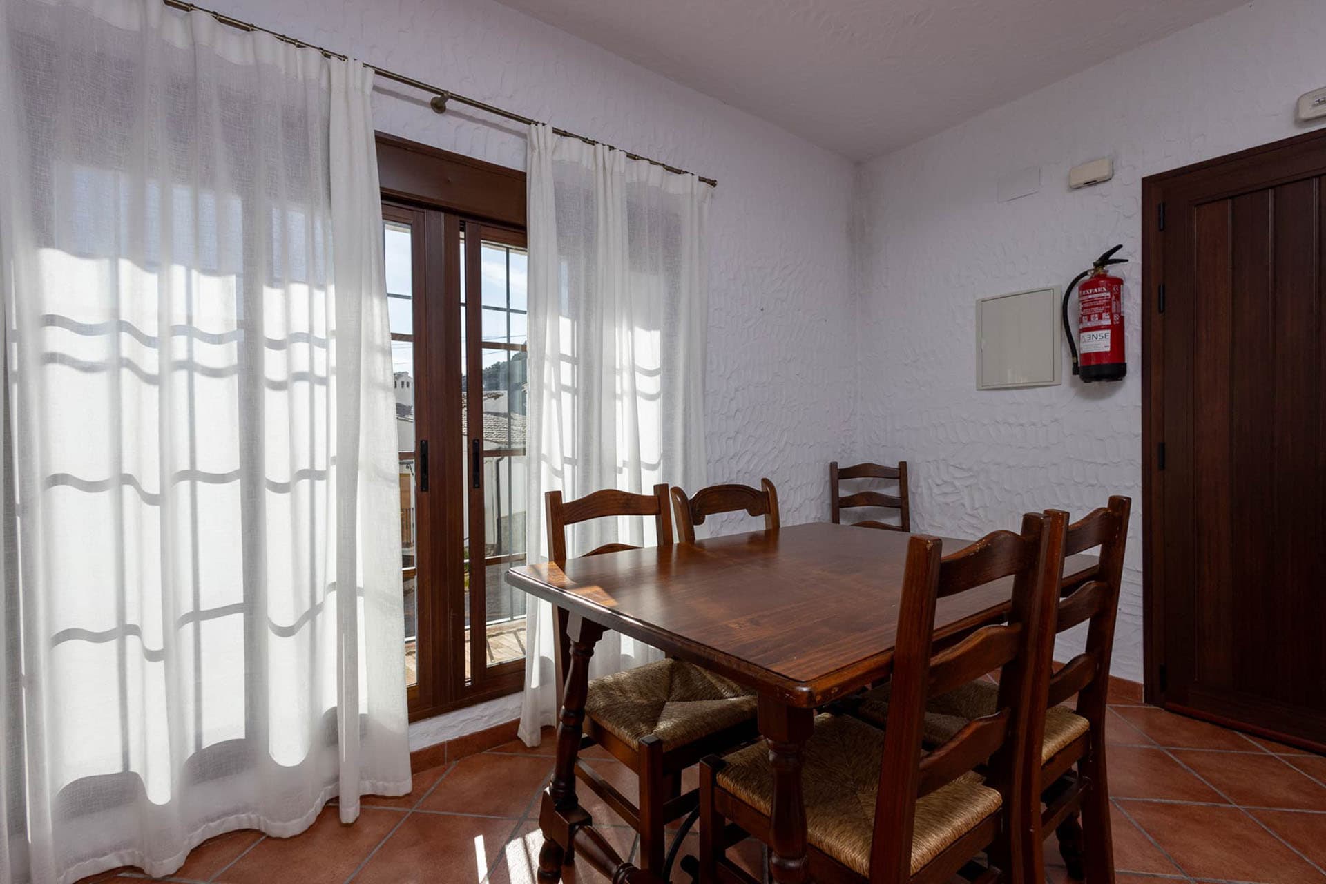 TUGASA Hotel La Posada