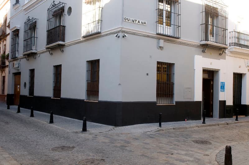 Life Apartments Quintana