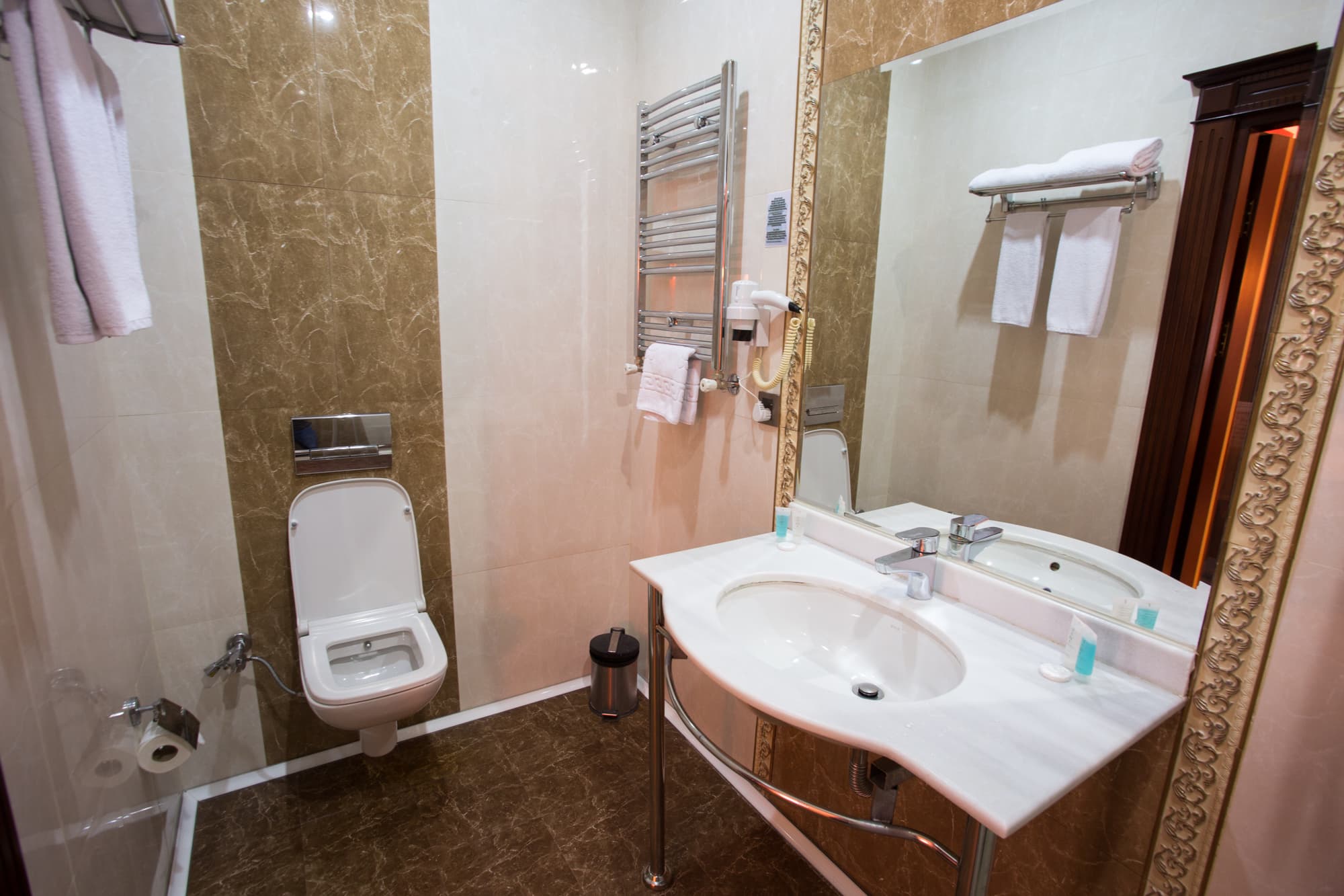 Grand Hotel Baku
