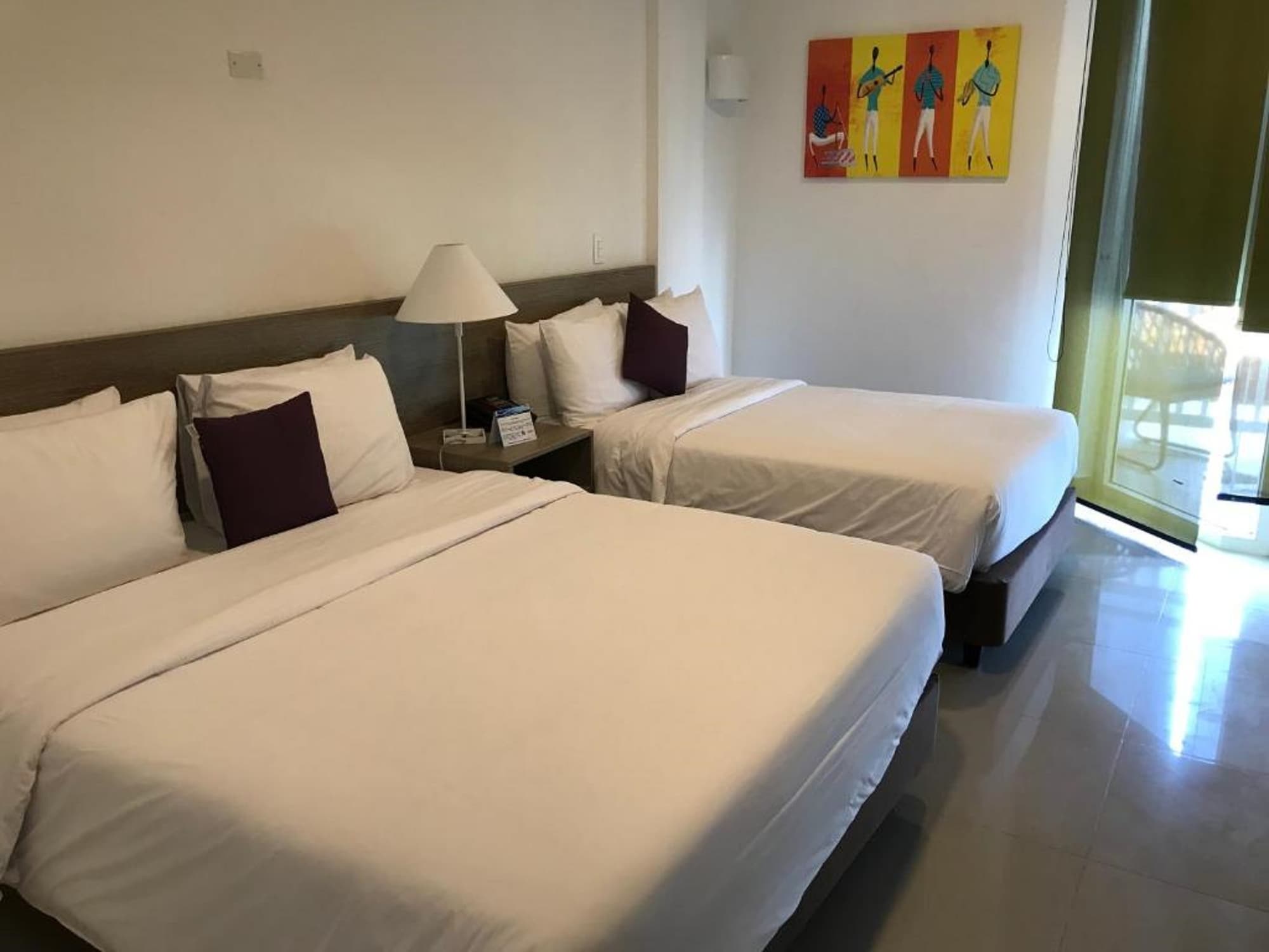 Decameron Maryland, Room