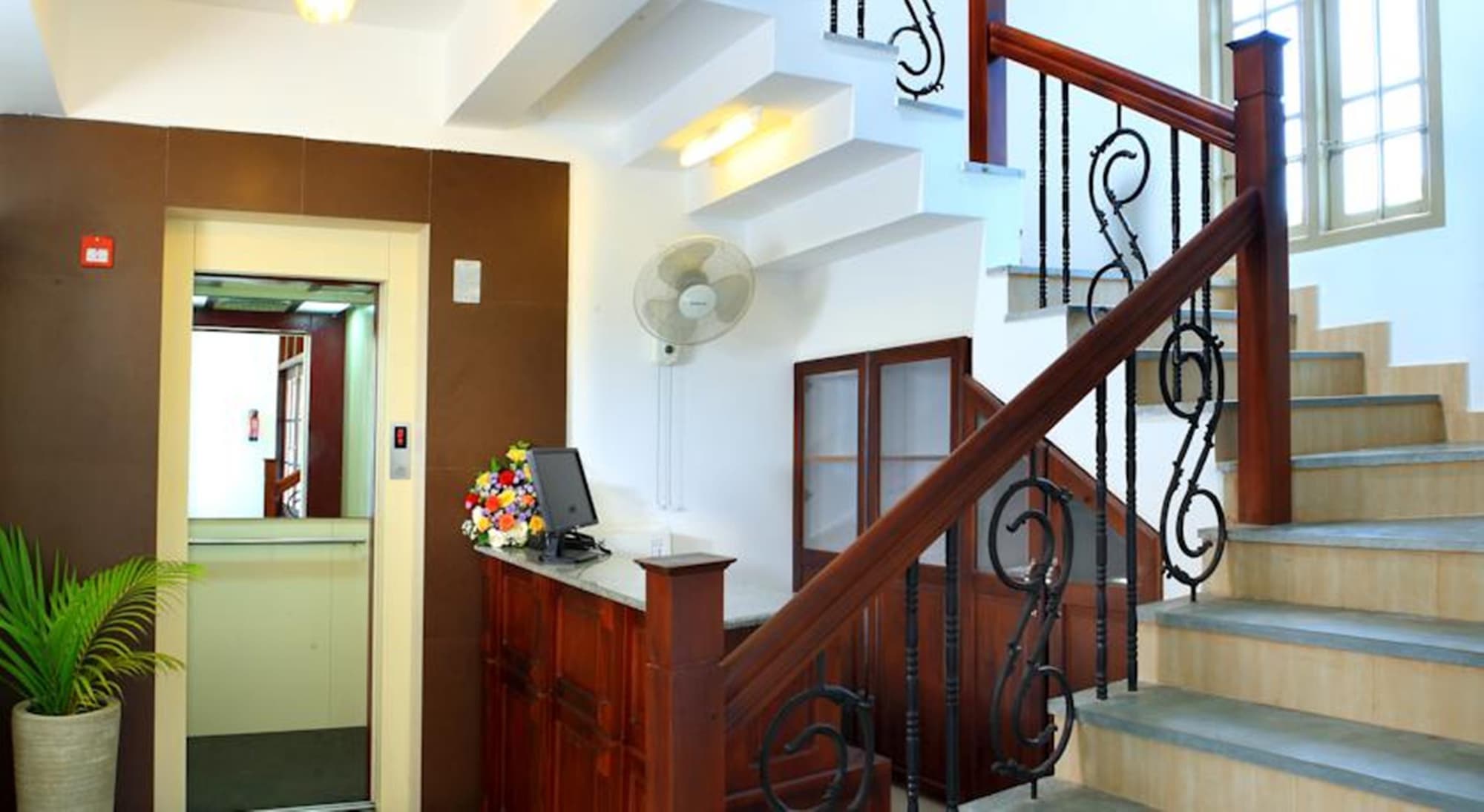 Abad Pepper Route, Fort Cochin, Lobby