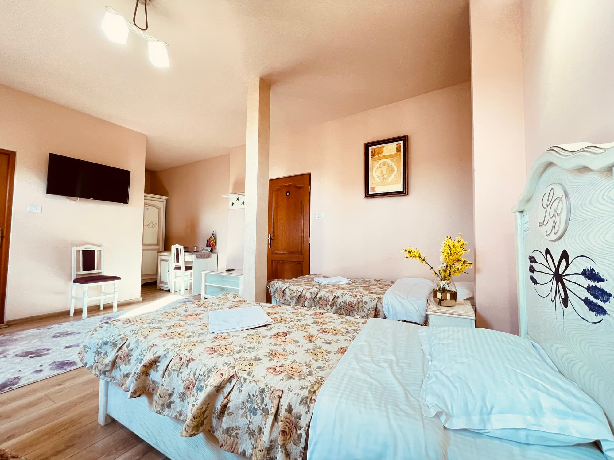 Leaganul Bucovinei Guest House