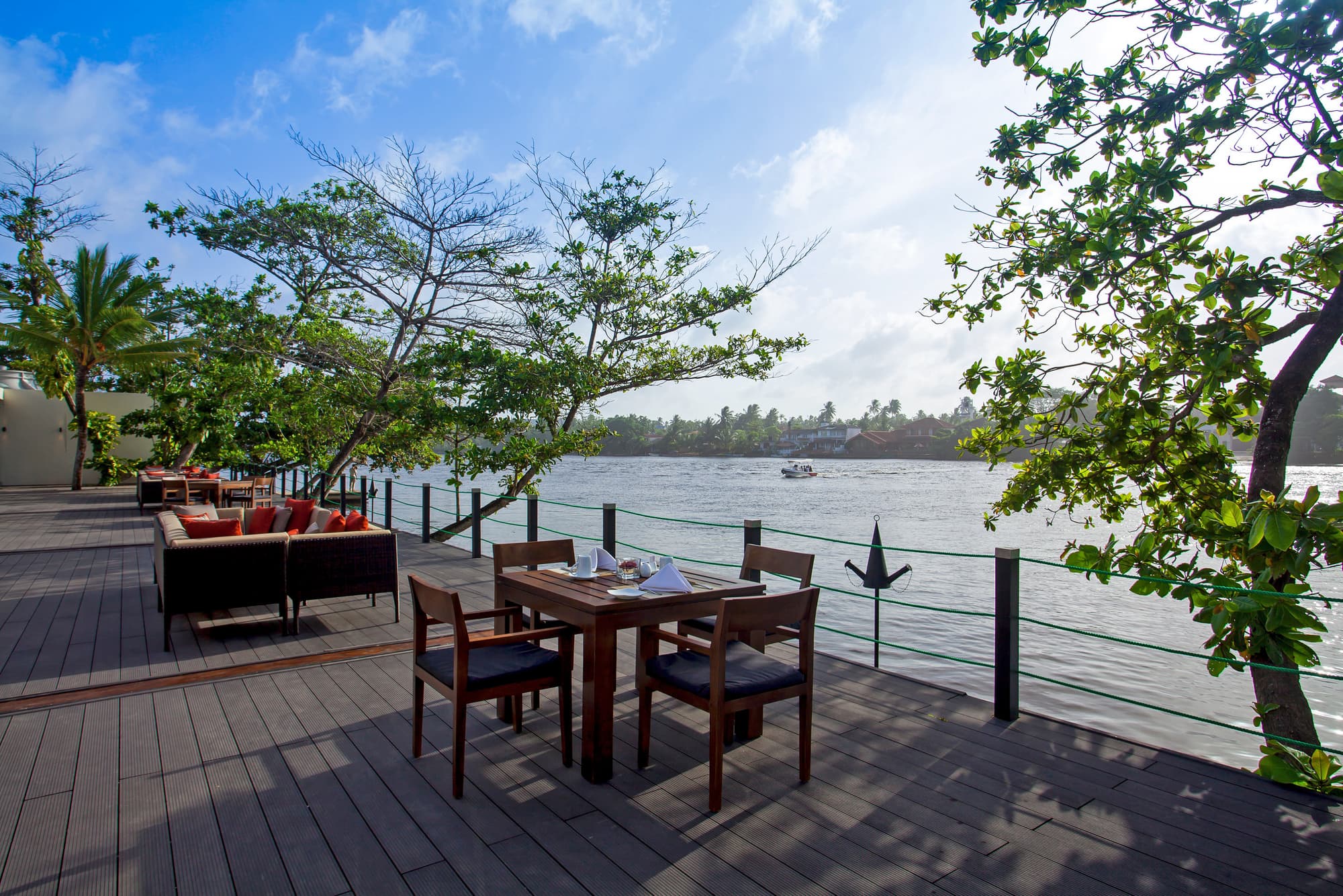 NH Bentota Ceysands Resort