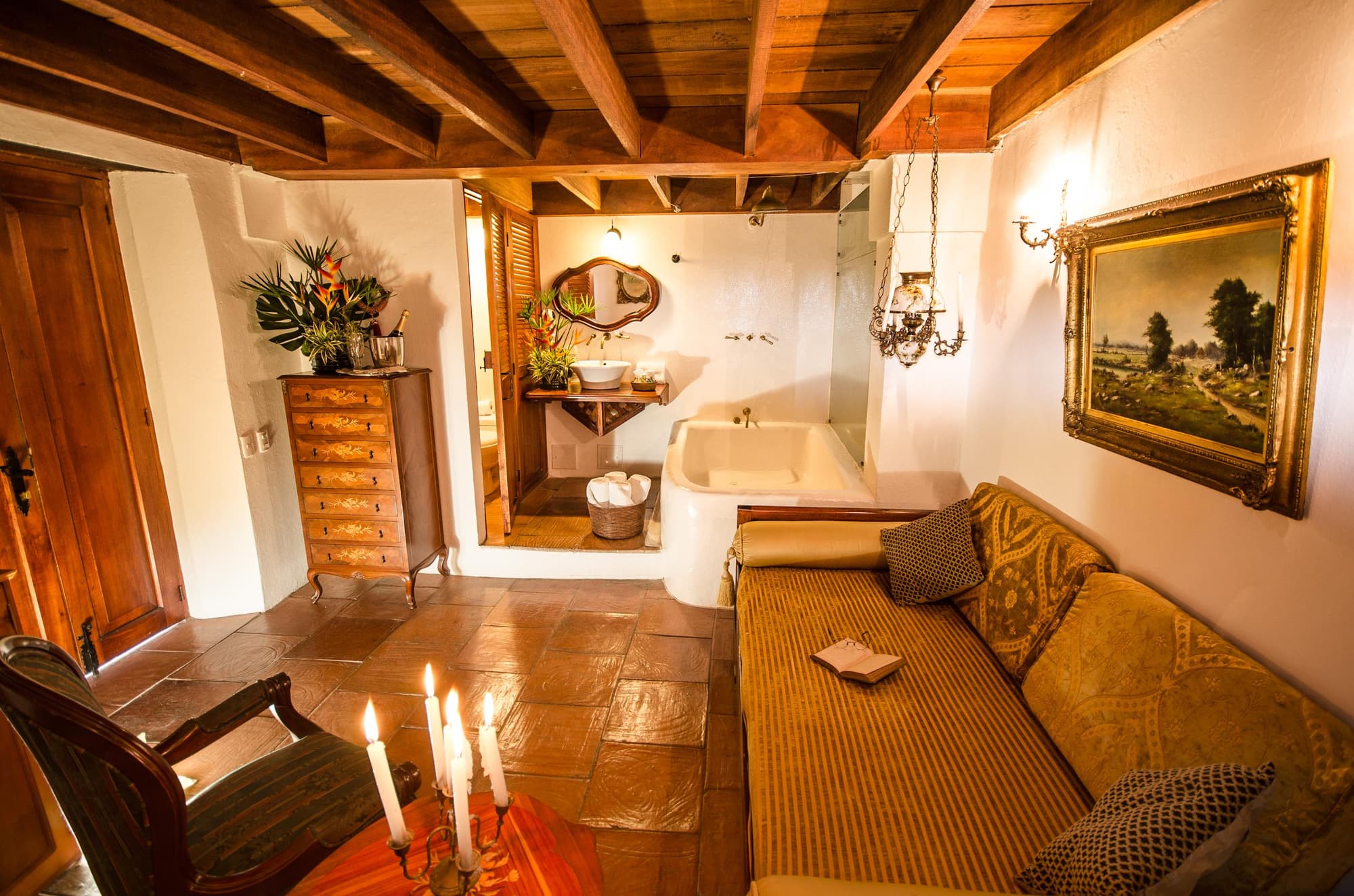 Alfiz Hotel Boutique