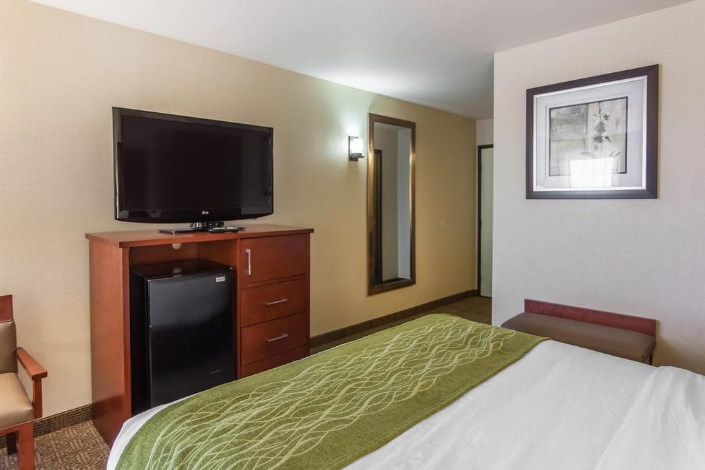 Comfort Inn & Suites Near Fallon Naval Air Station