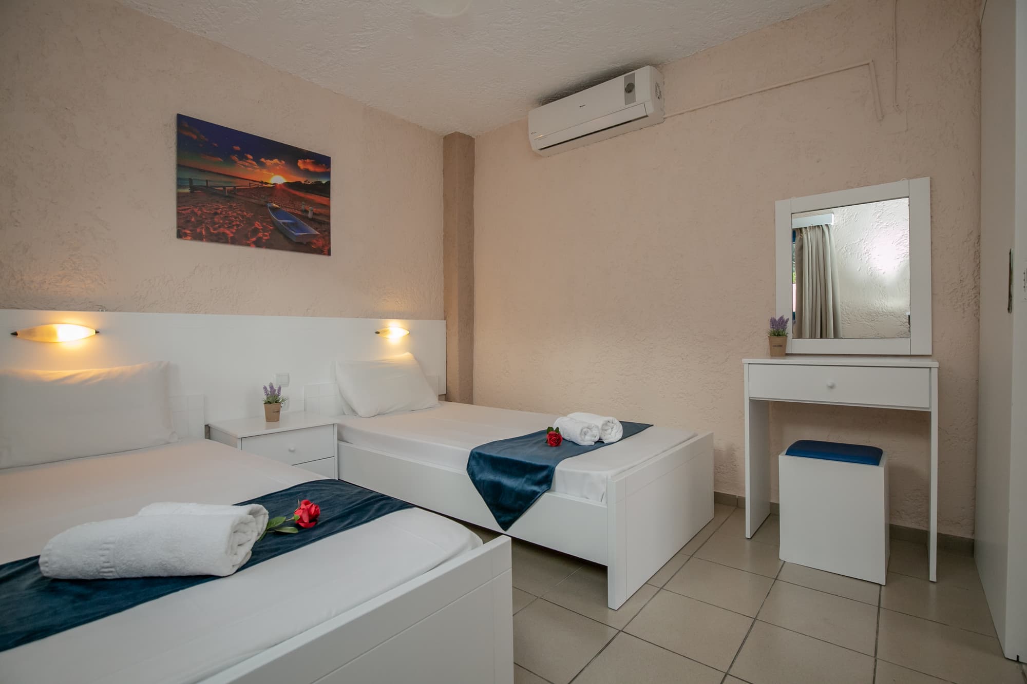 Mareva Apartments