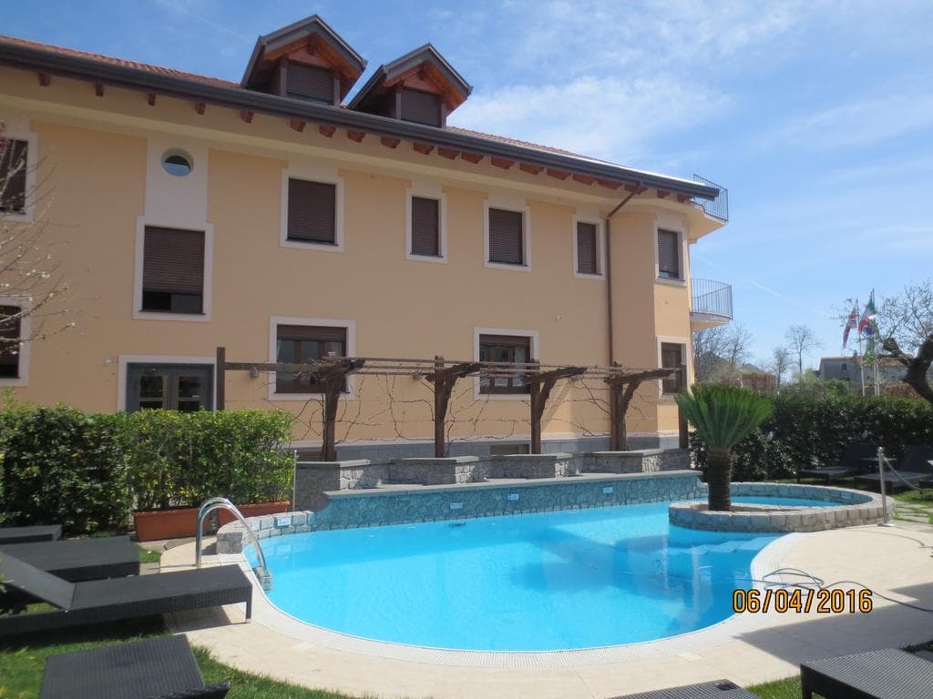 Due Torri, General view