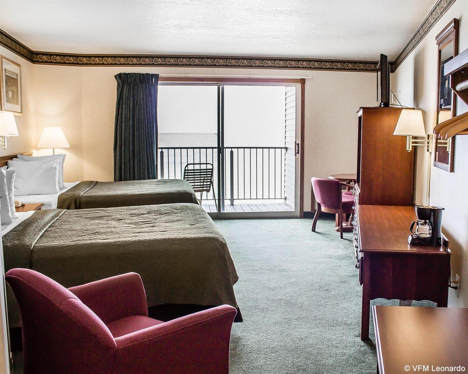 Quality Inn Lakefront