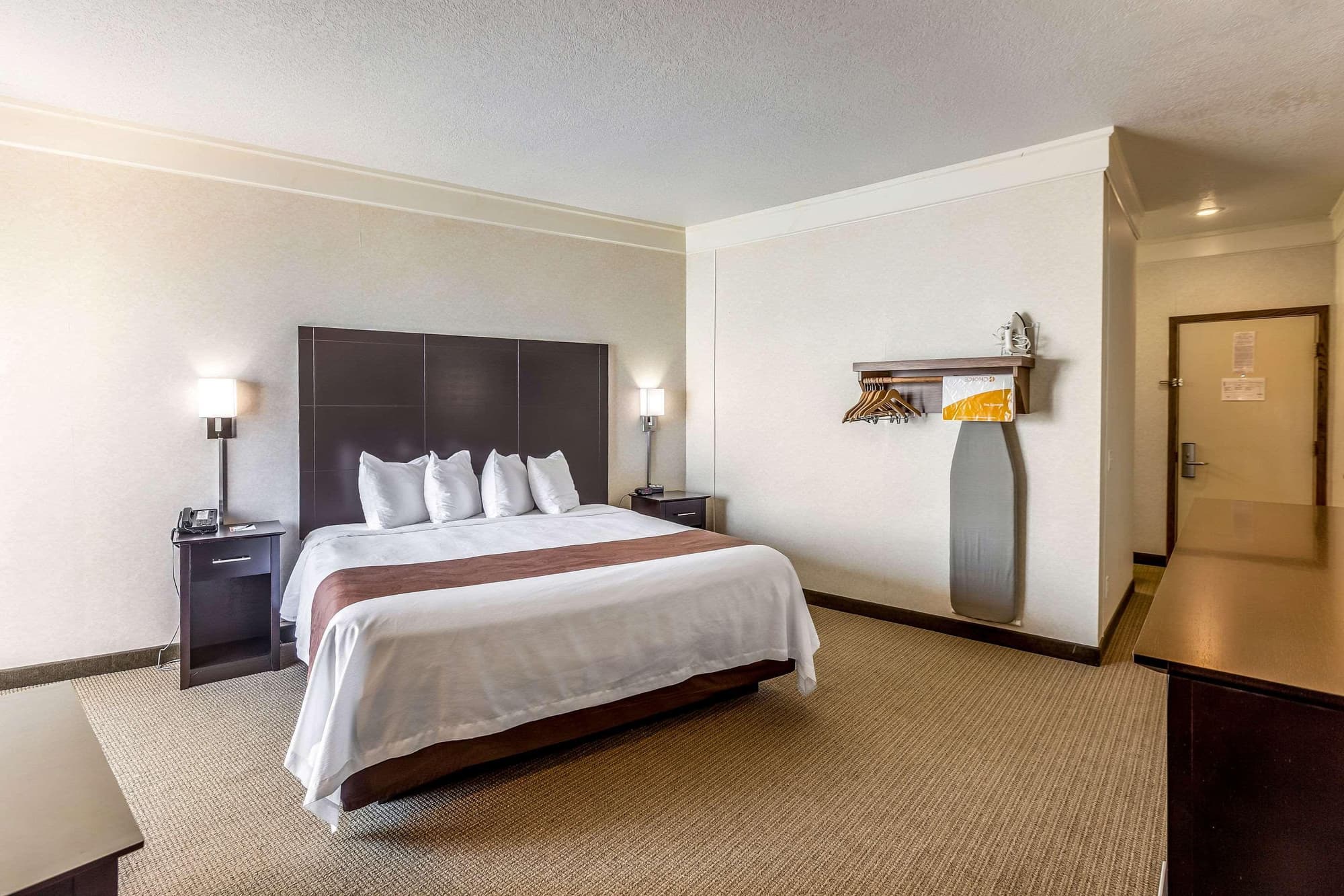 Quality Inn Lakefront