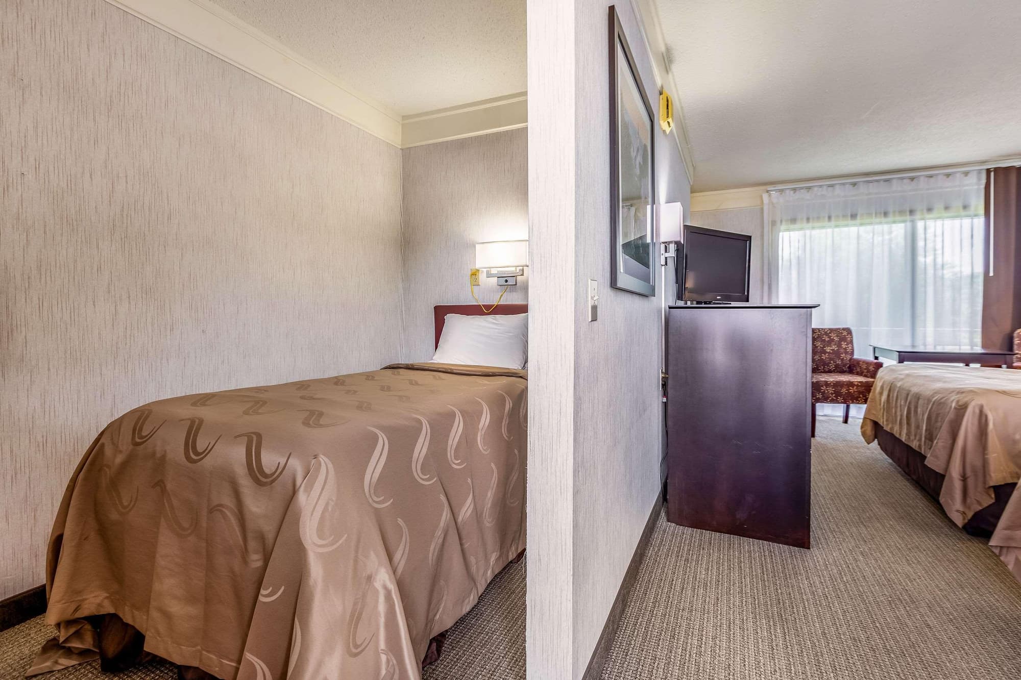 Quality Inn Lakefront
