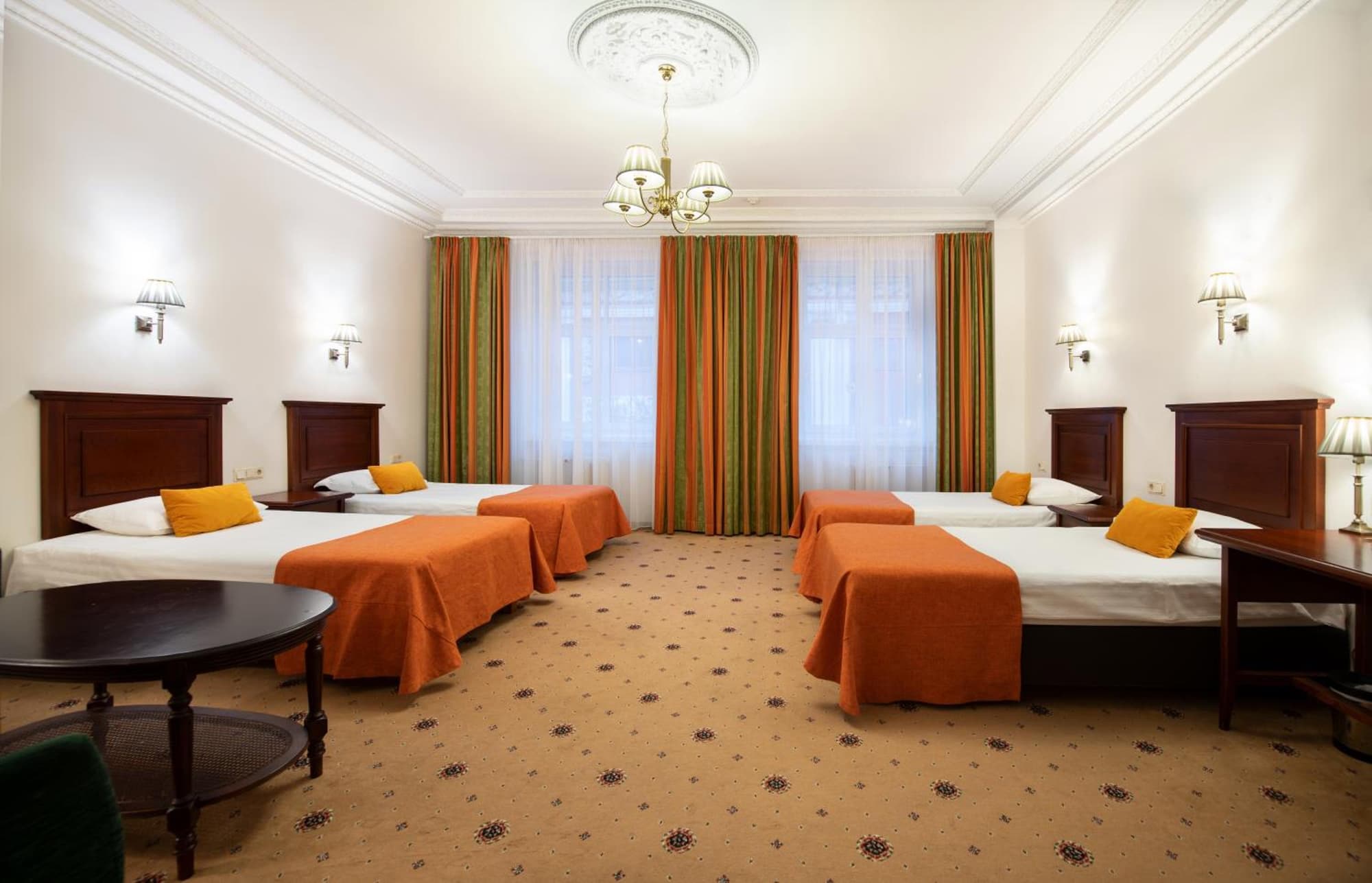 Hestia Hotel Radi un Draugi