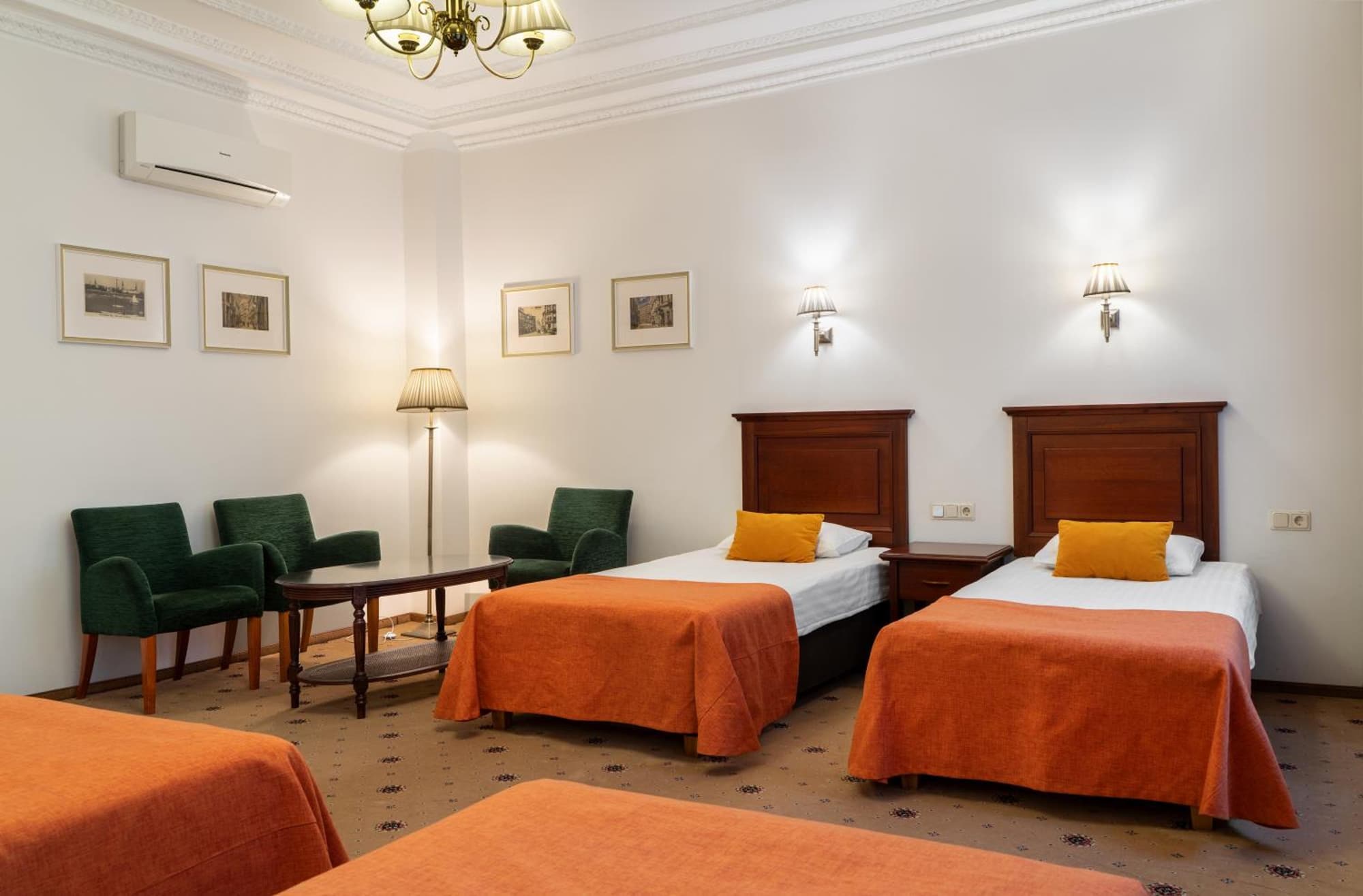 Hestia Hotel Radi un Draugi