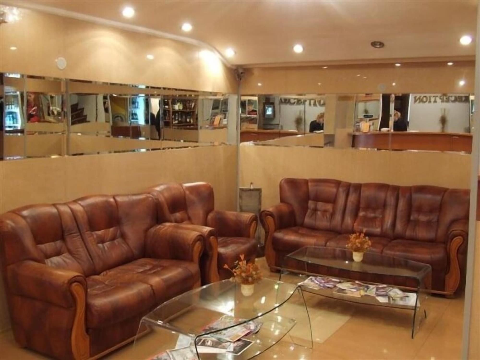 Apollonia Hotel
