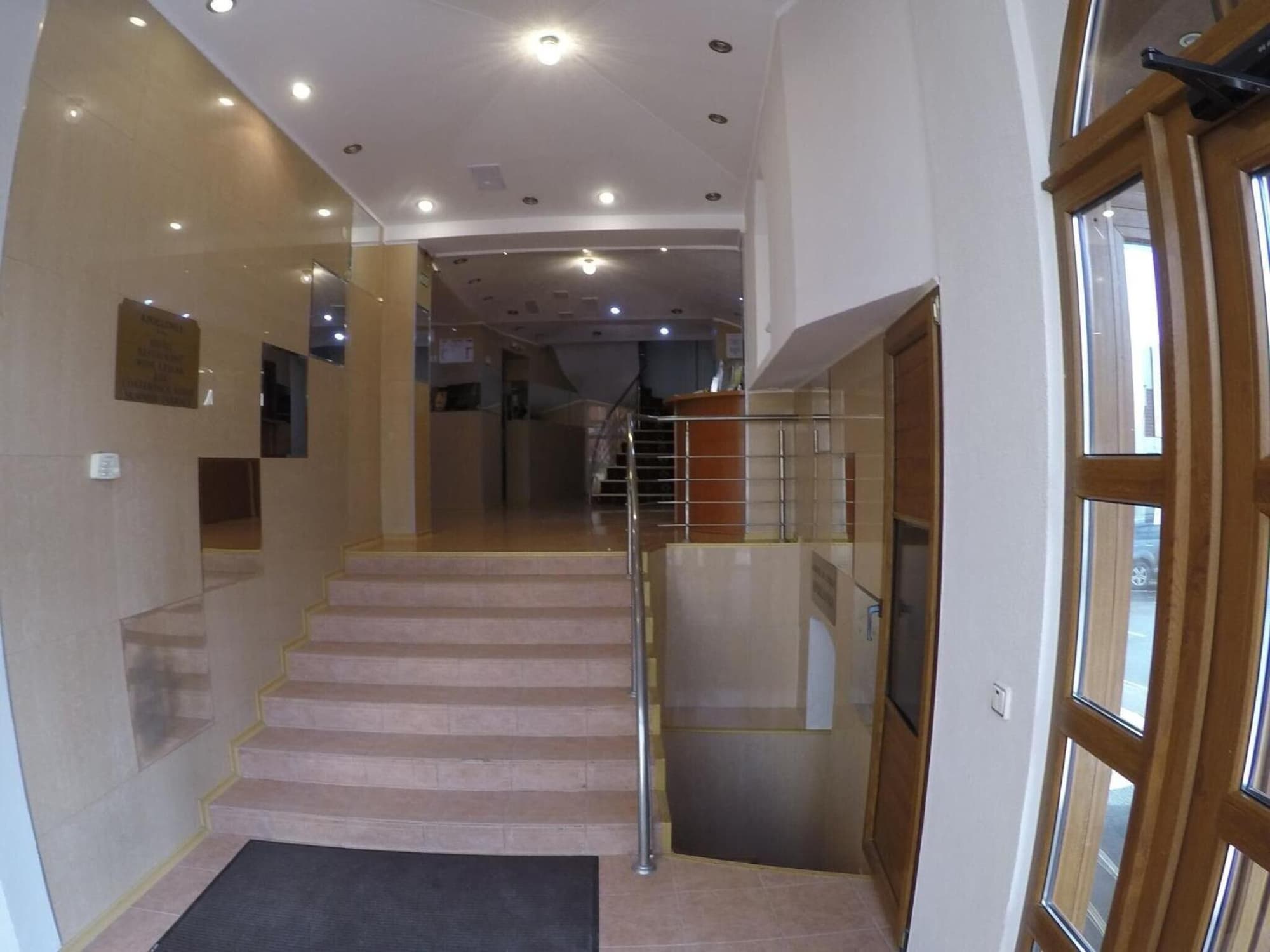 Apollonia Hotel