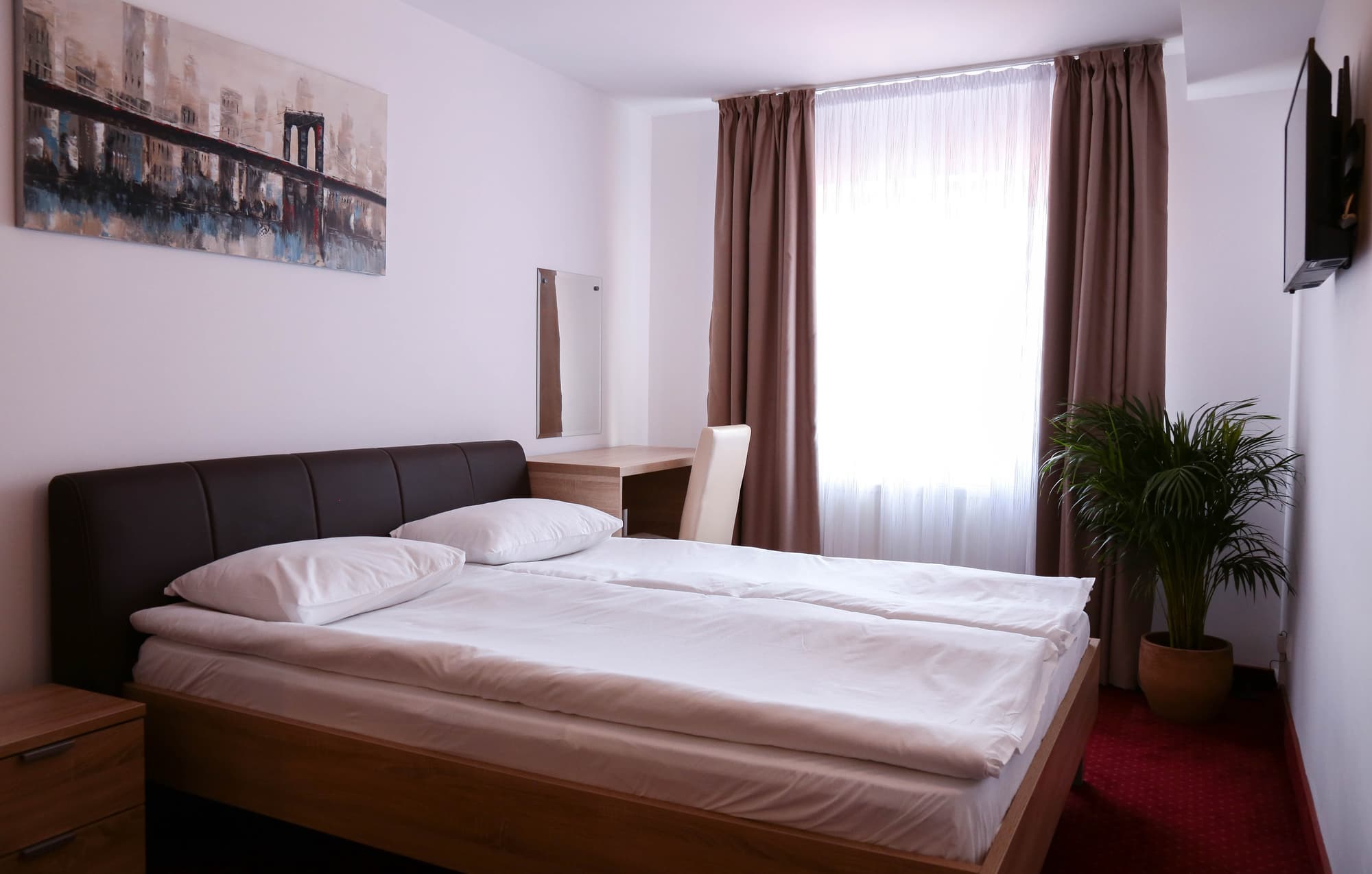 Apollonia Hotel