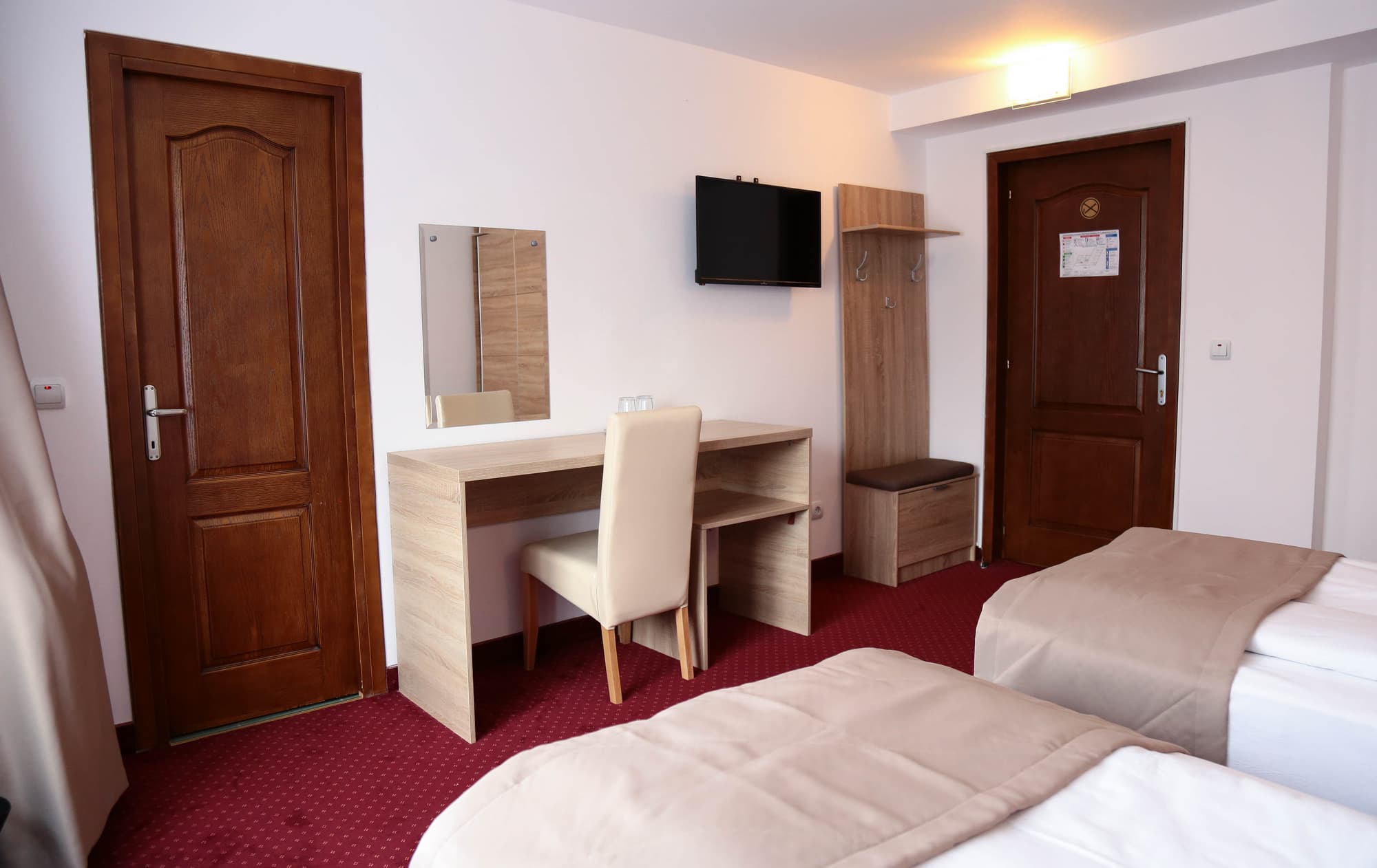 Apollonia Hotel